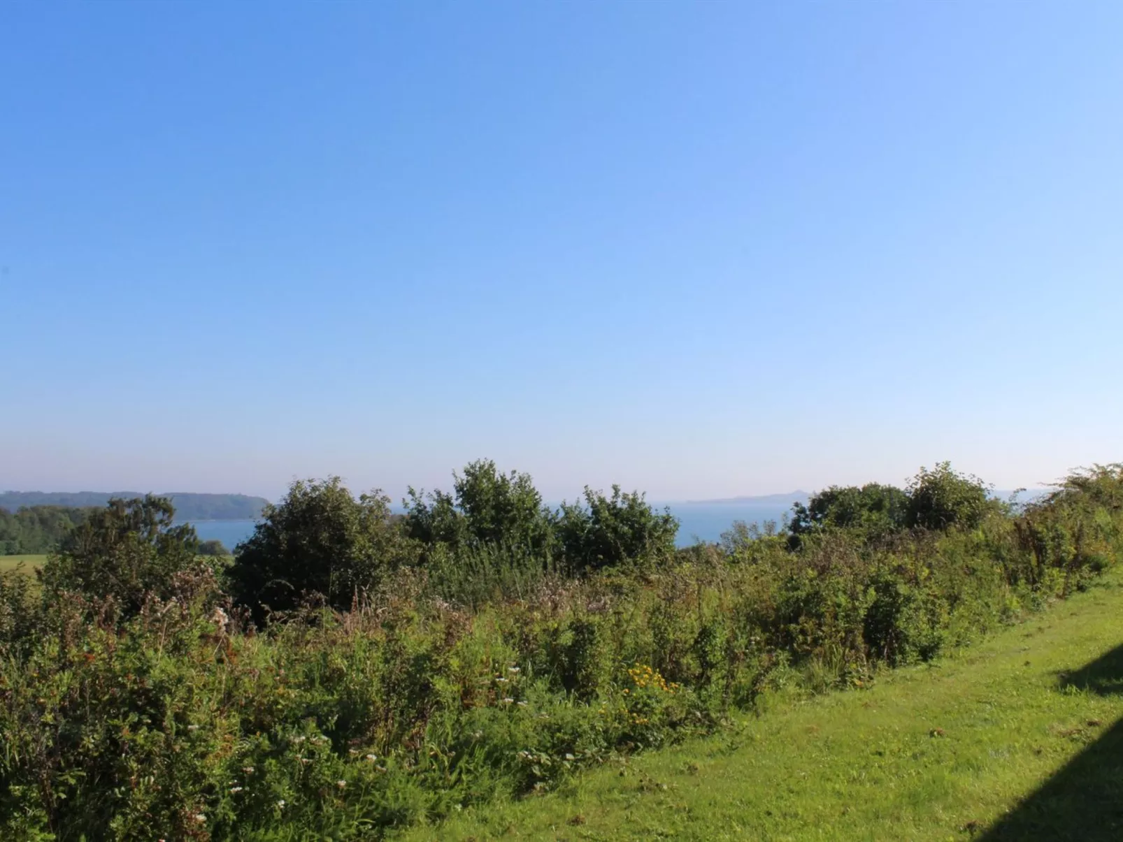 "Marga" - 400m from the sea-Draußen