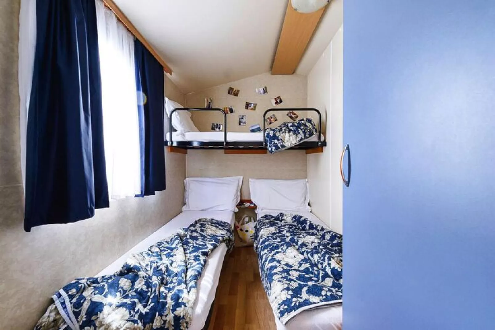 Caravanpark San Benedetto Camping Relais Peschiera / MH 4/5 / Chalet-Bedroom