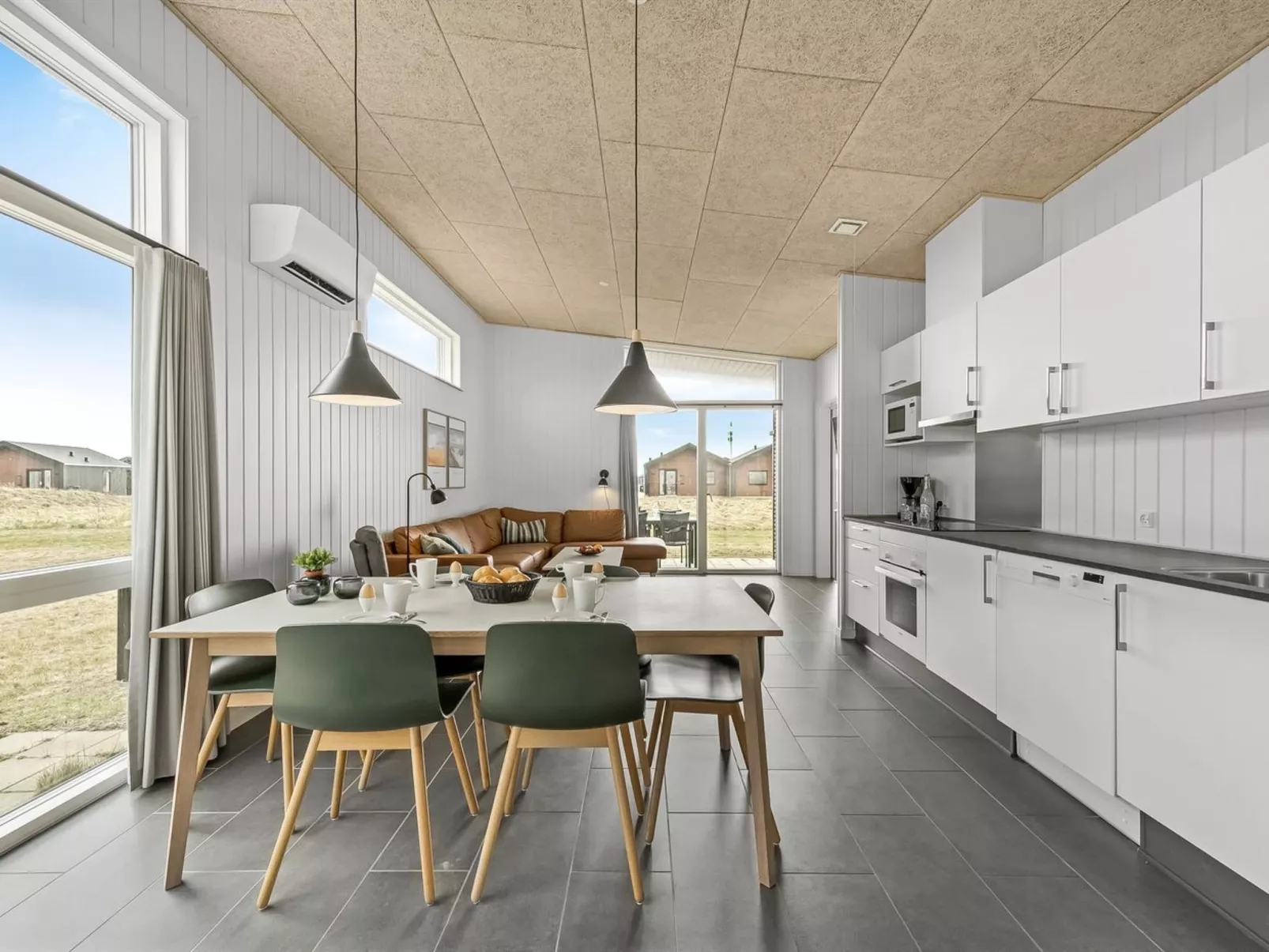 "Ilindenka" - 500m from the sea-Inside