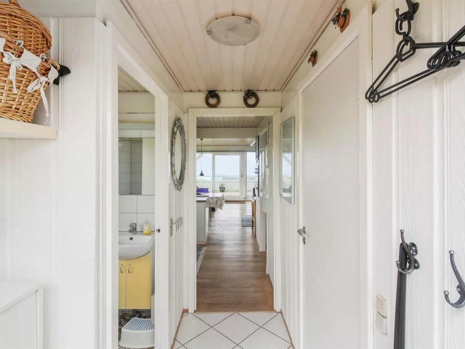 "Eliene" - 400m from the sea-Inside