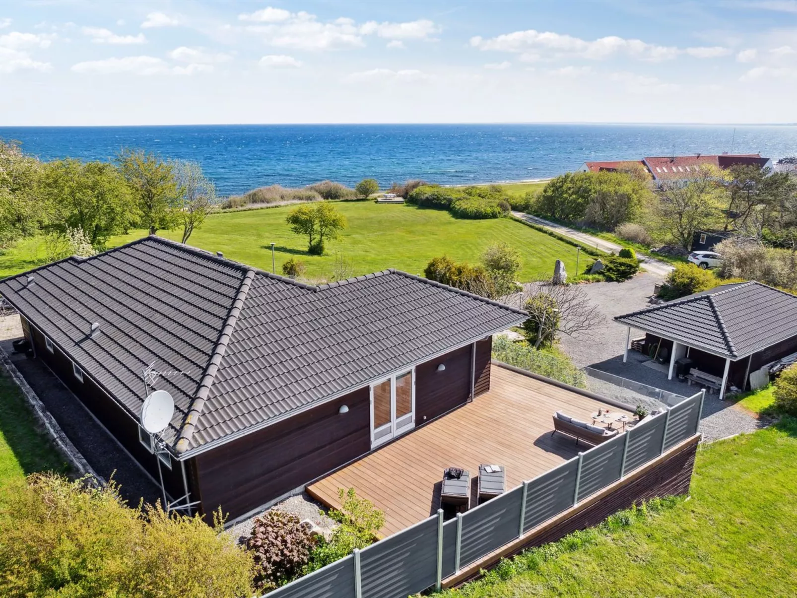 "Sahid" - 20m from the sea-Draußen
