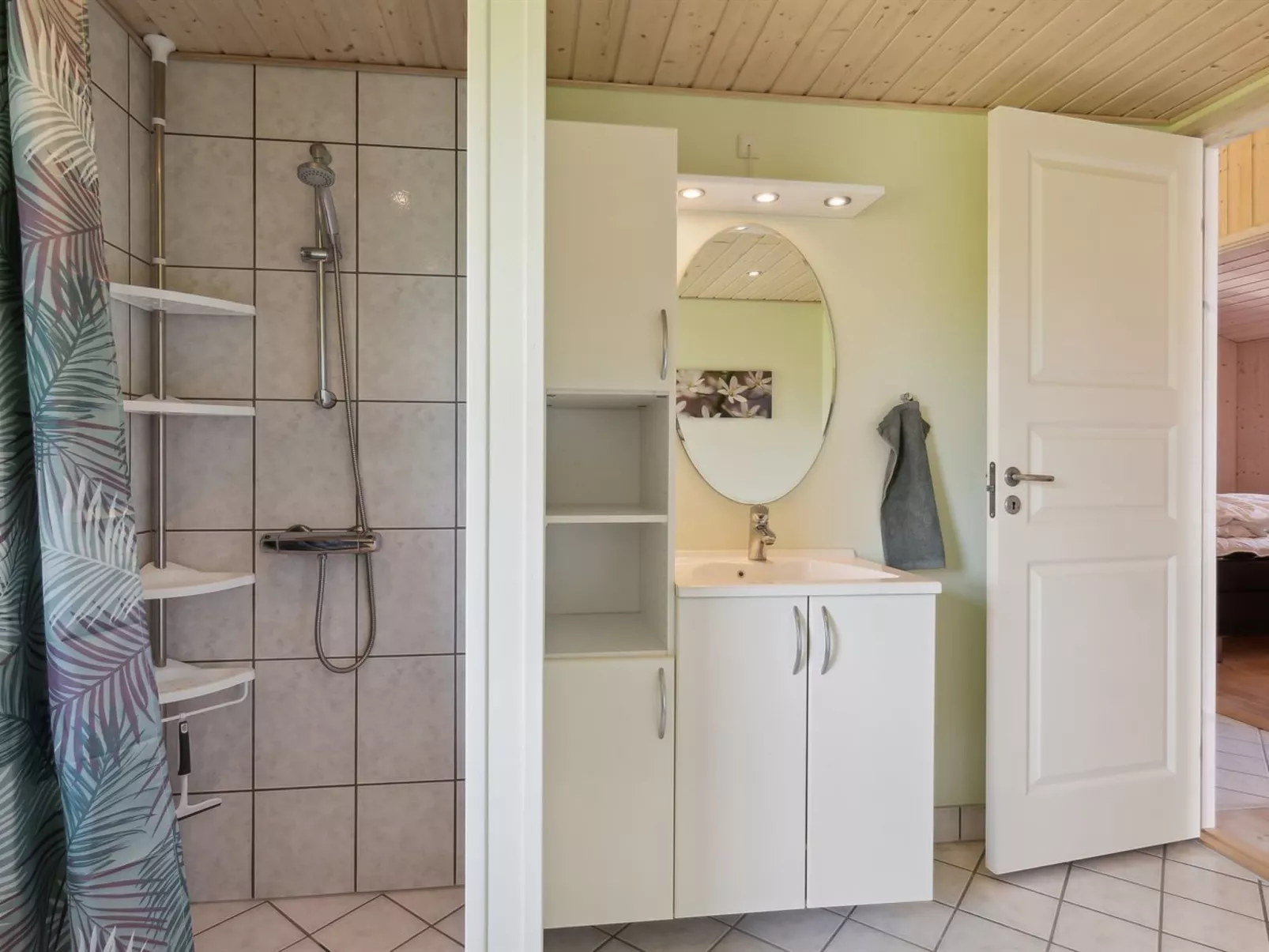 "Blondine" - 1.4km from the sea-Drinnen