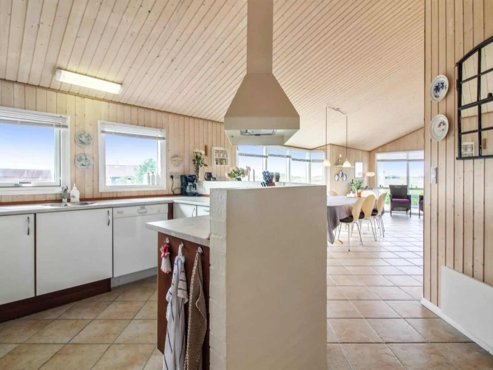 "Zuhra" - 250m from the sea-Inside