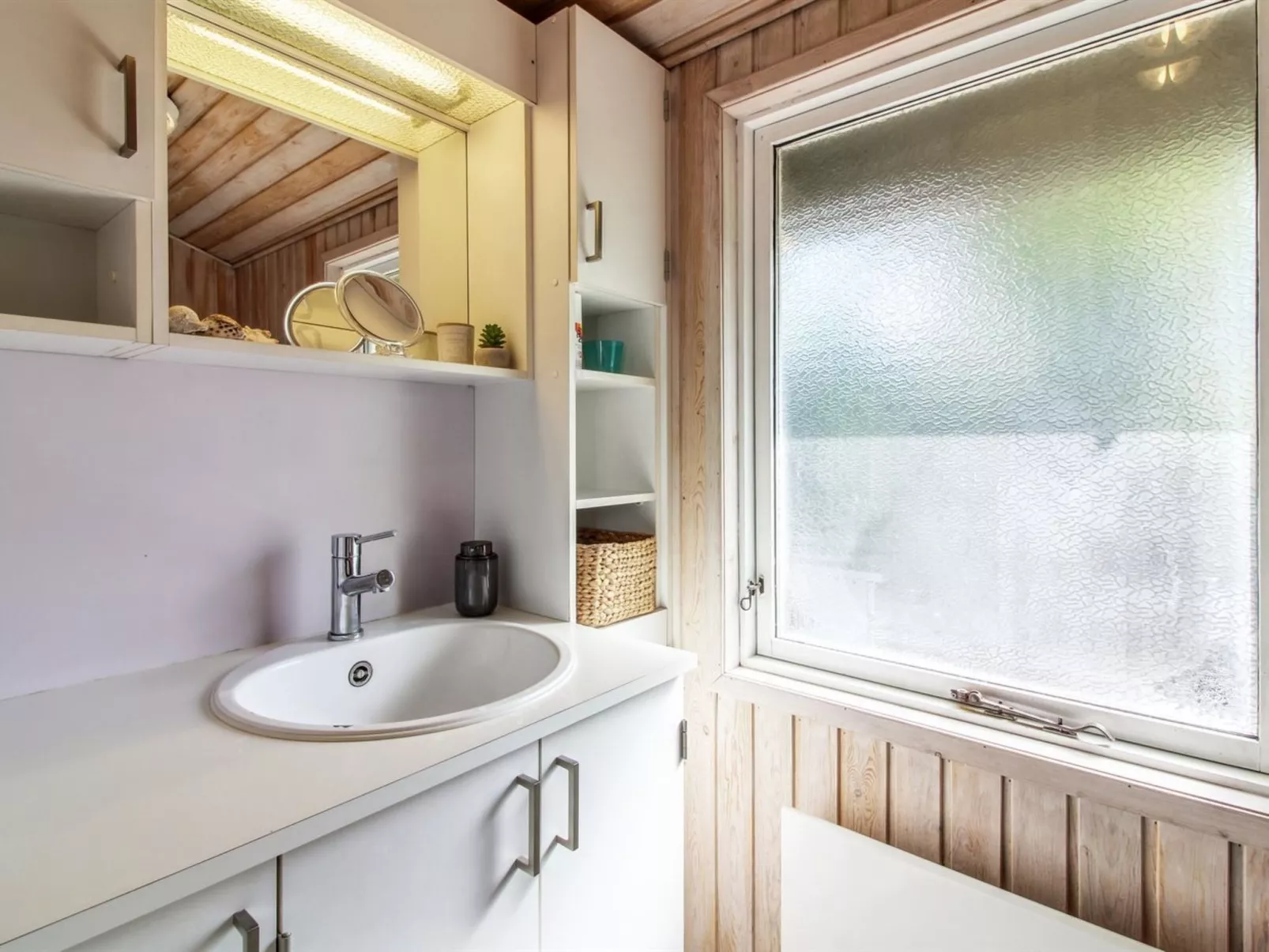 "Apsolon" - 600m from the sea-Inside