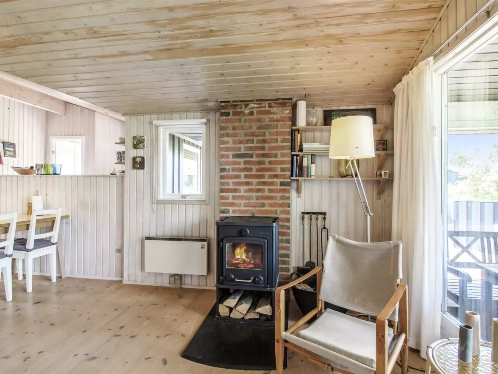 "Apsolon" - 600m from the sea-Inside