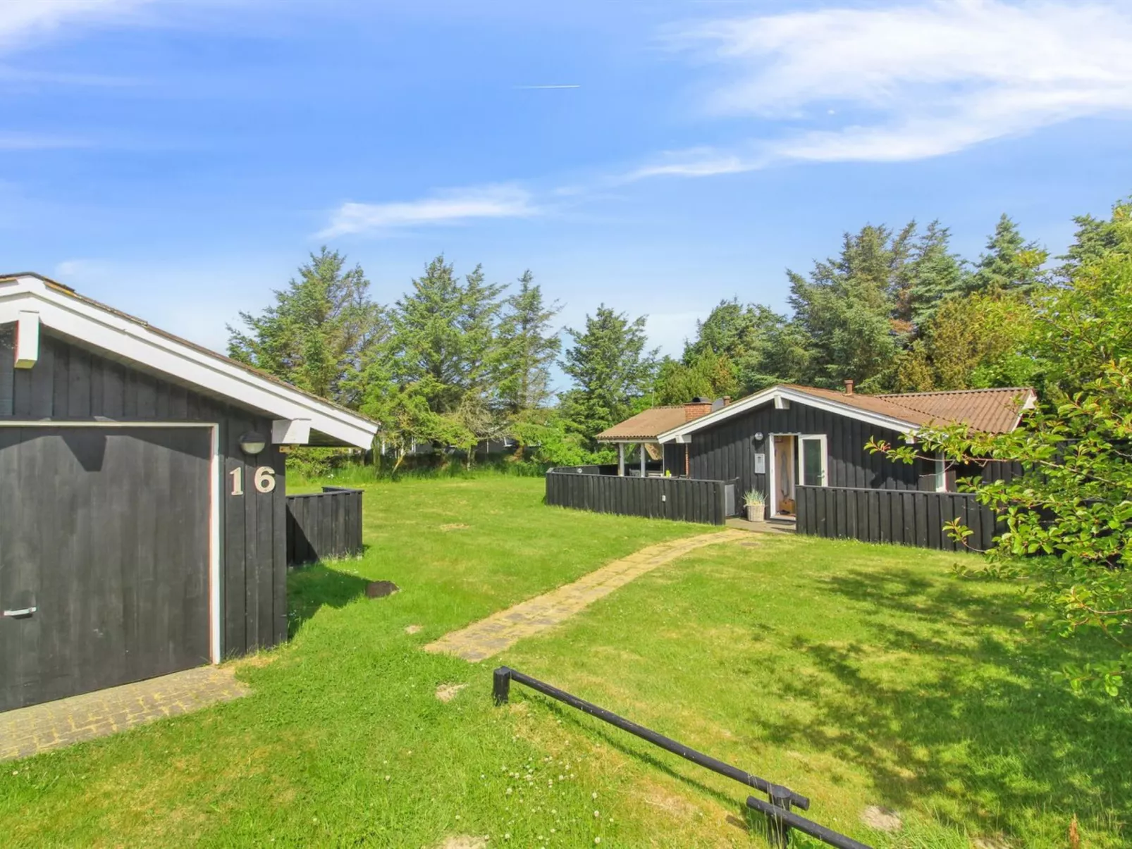 "Apsolon" - 600m from the sea-Outside