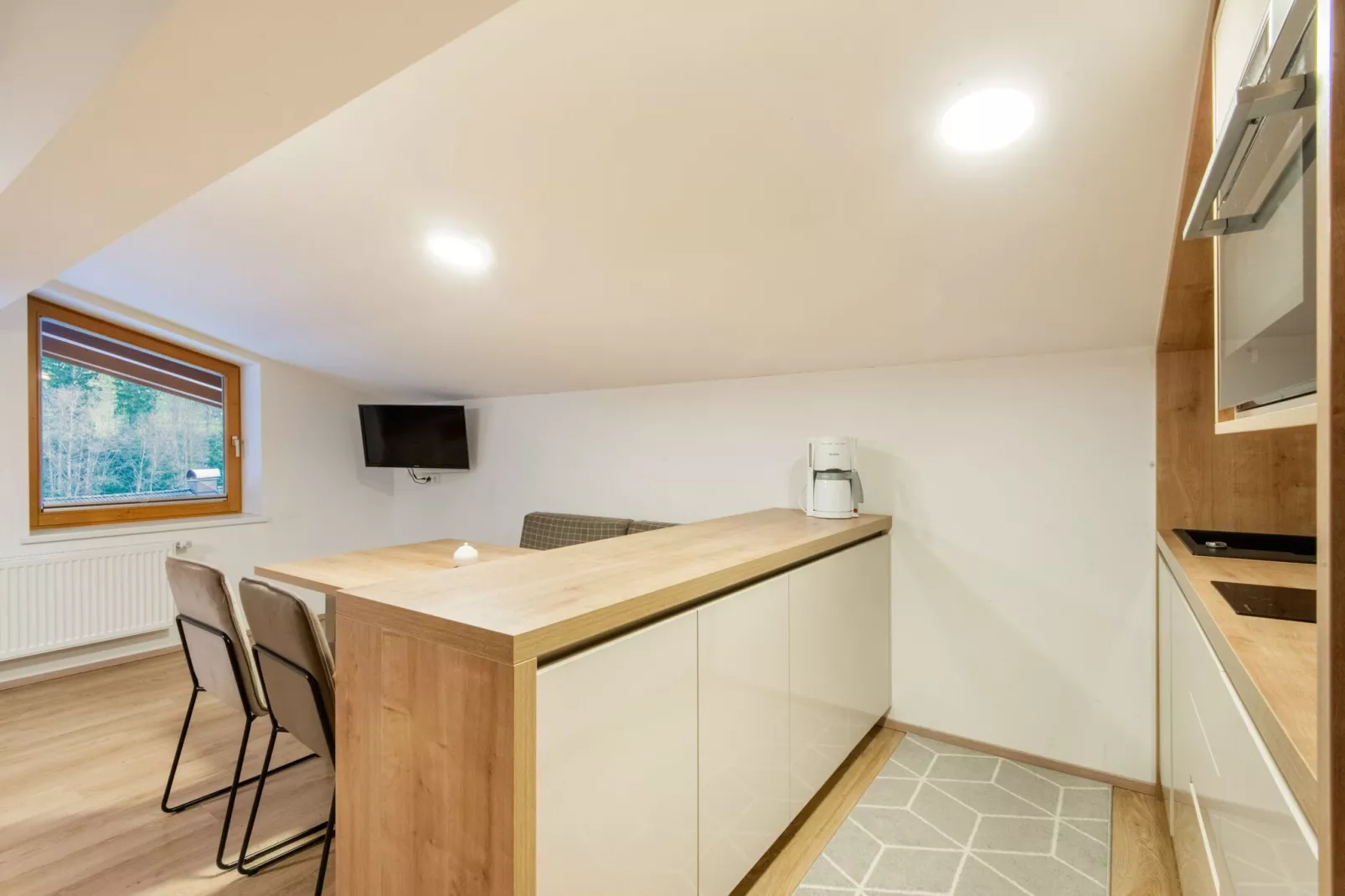 Appartement Zillertal Alpen G-Dining room
