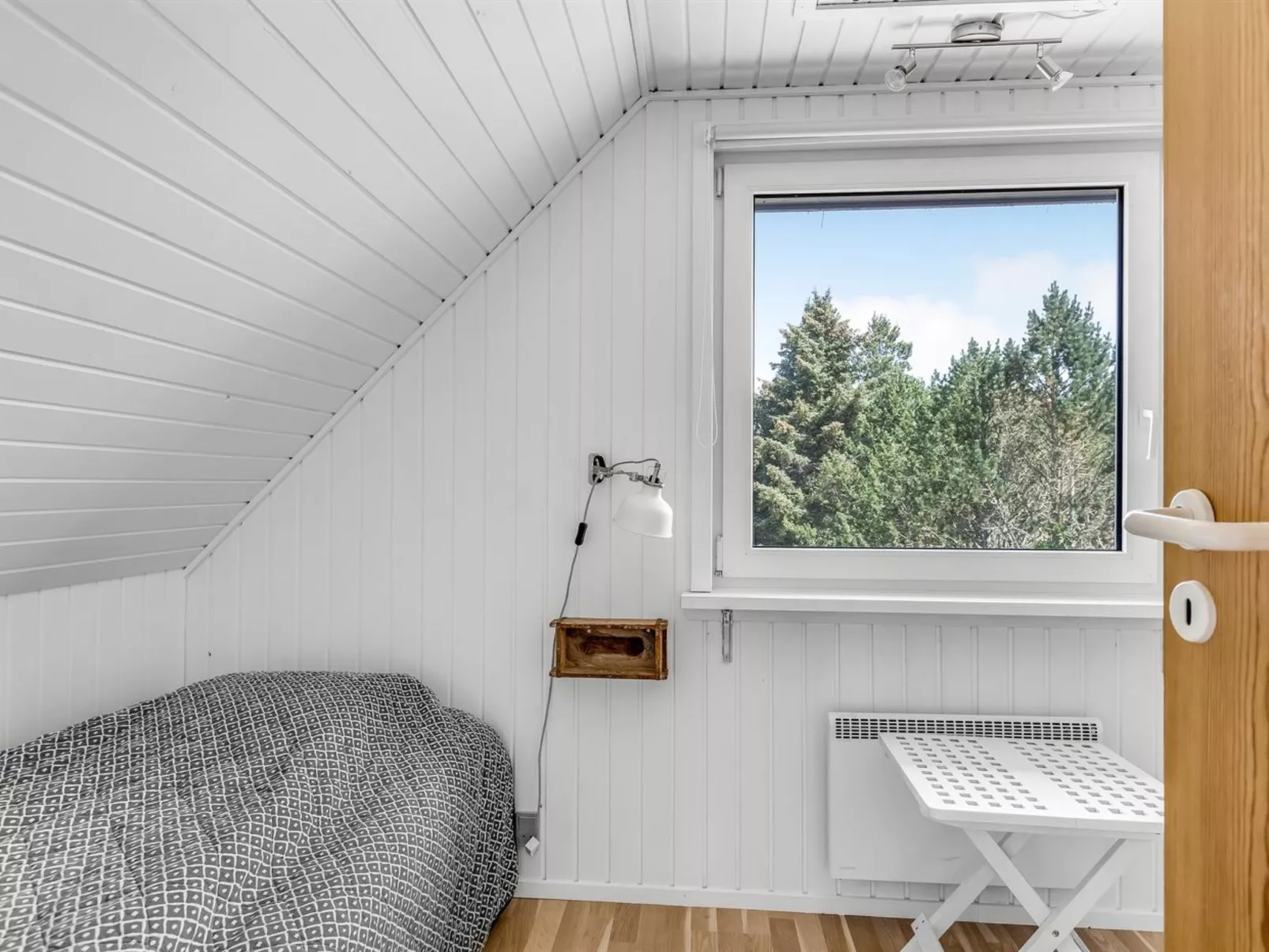 "Arja" - 2.2km from the sea-Inside