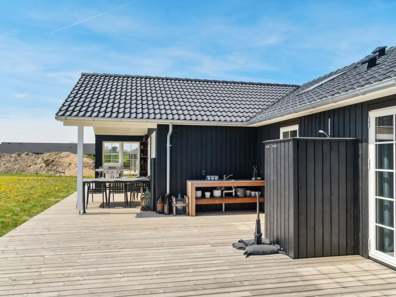 "Annerose" - 550m from the sea-Outside