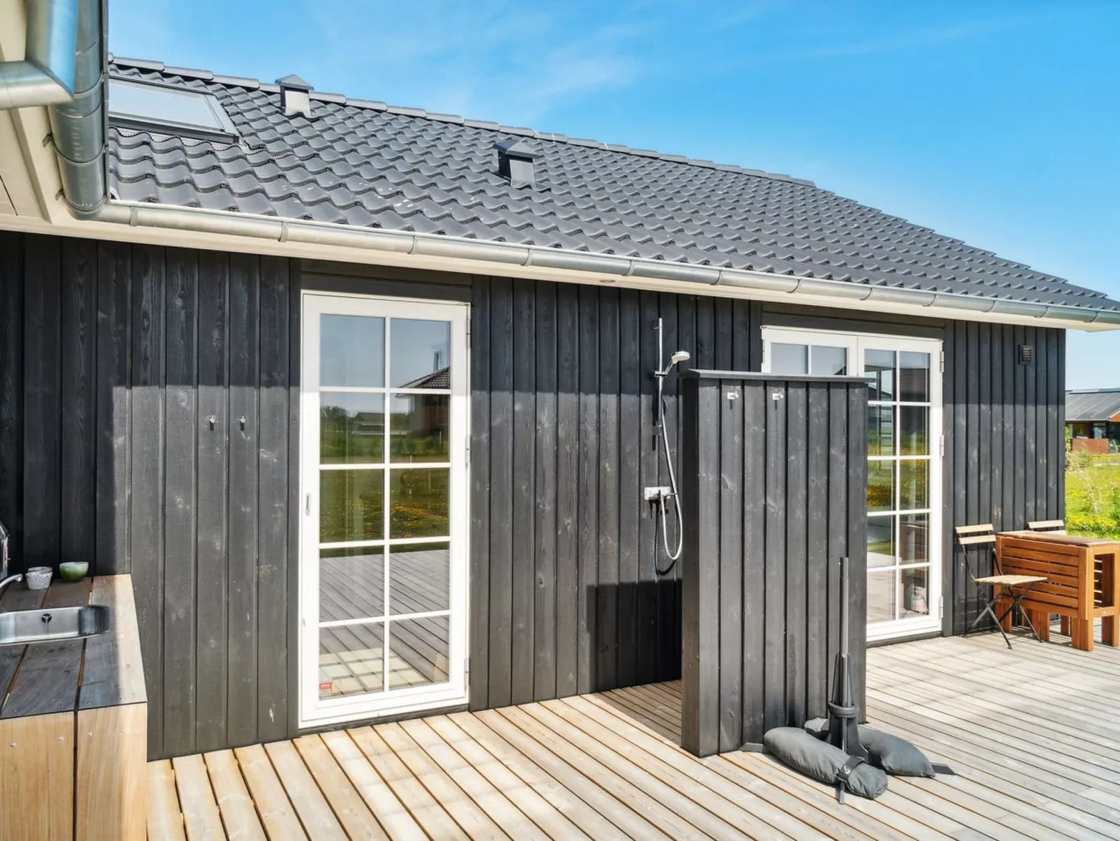 "Annerose" - 550m from the sea-Outside
