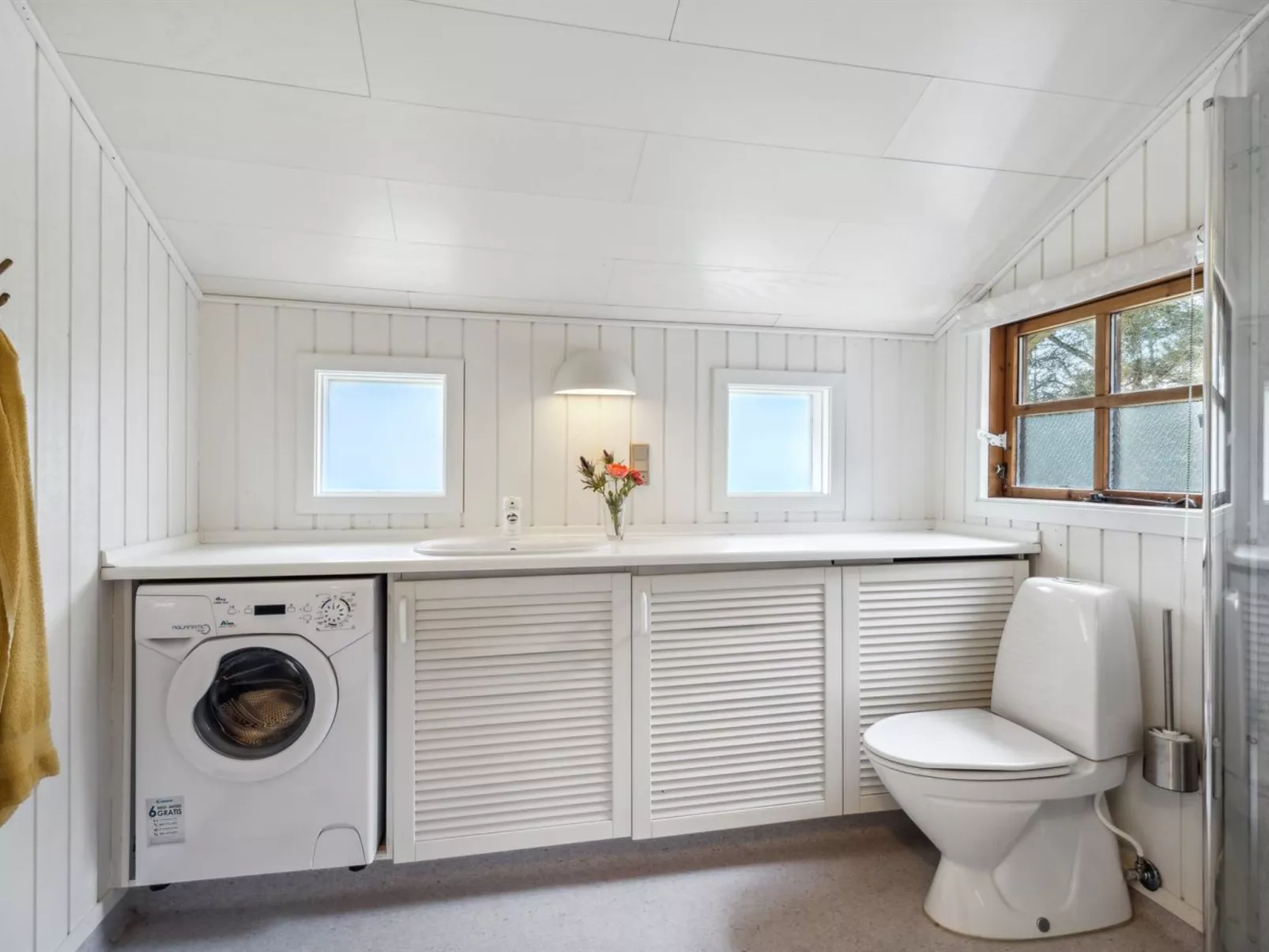 "Felicity" - 450m from the sea-Inside