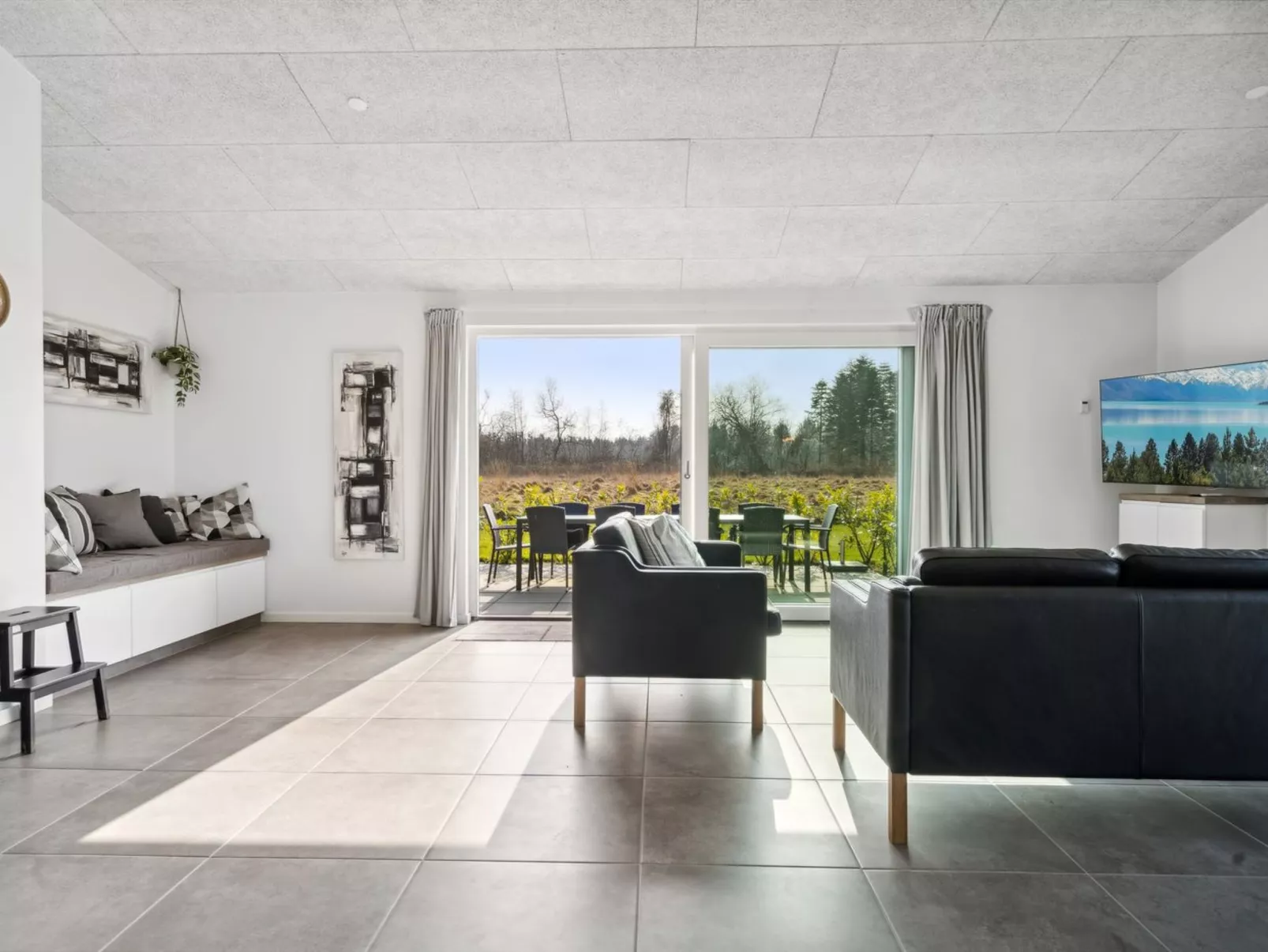 "Asel" - 350m from the sea-Dedans