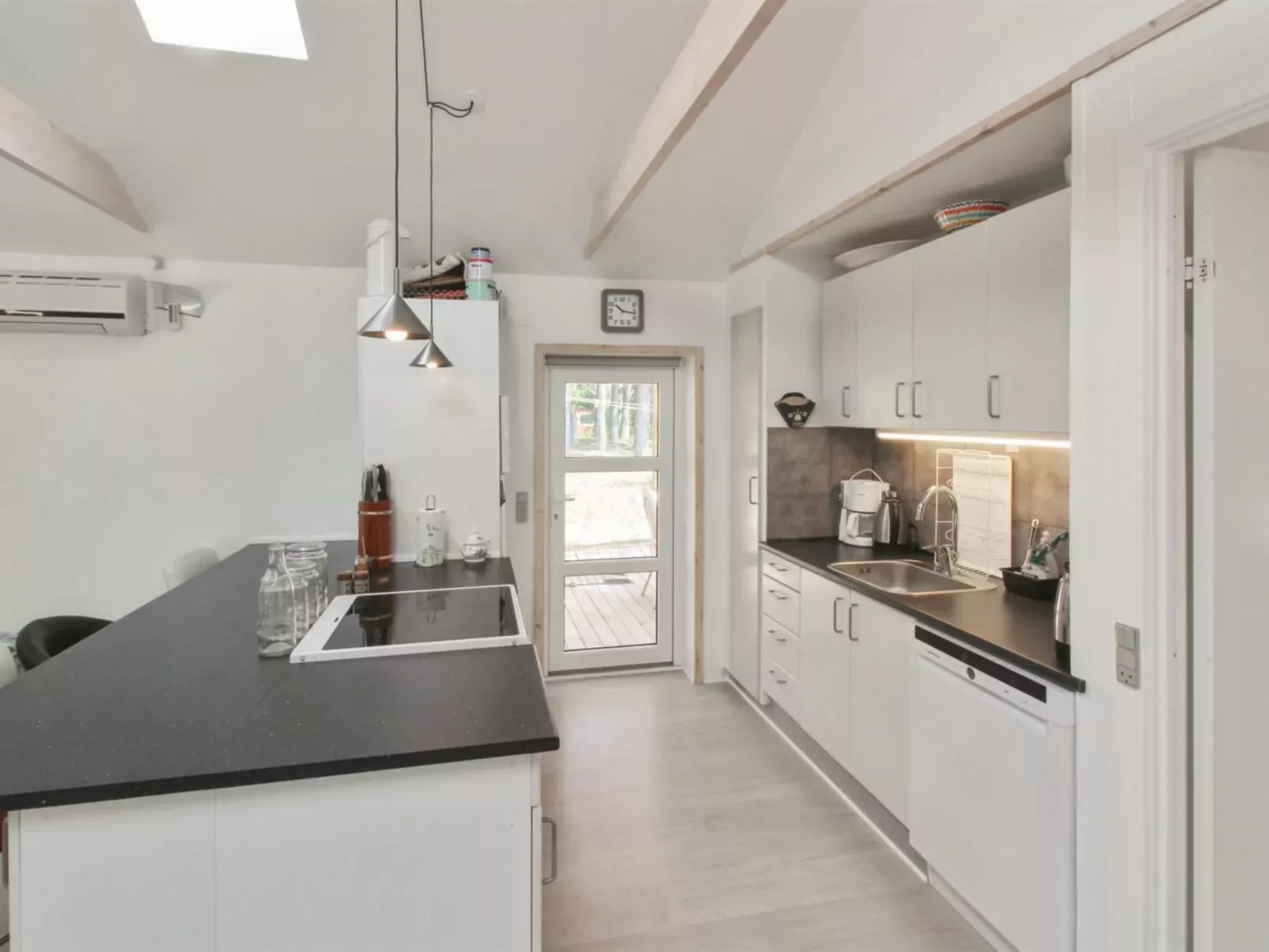 "Gudmand" - 600m from the sea-Inside