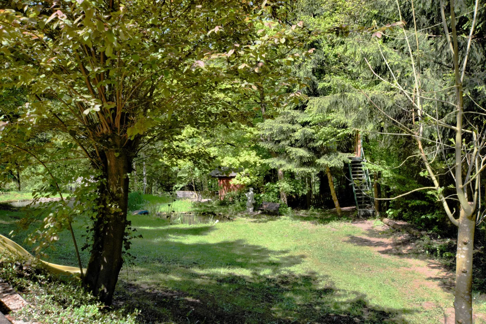 Masblette-Gardens summer