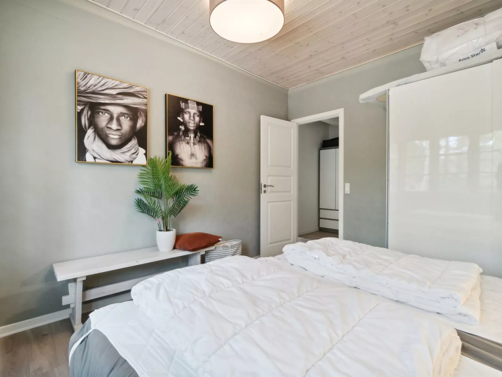 "Sjo" - 300m from the sea-Inside