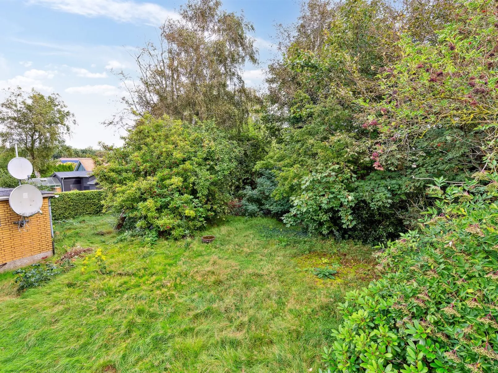 "Magh" - 9.8km from the sea-Outside