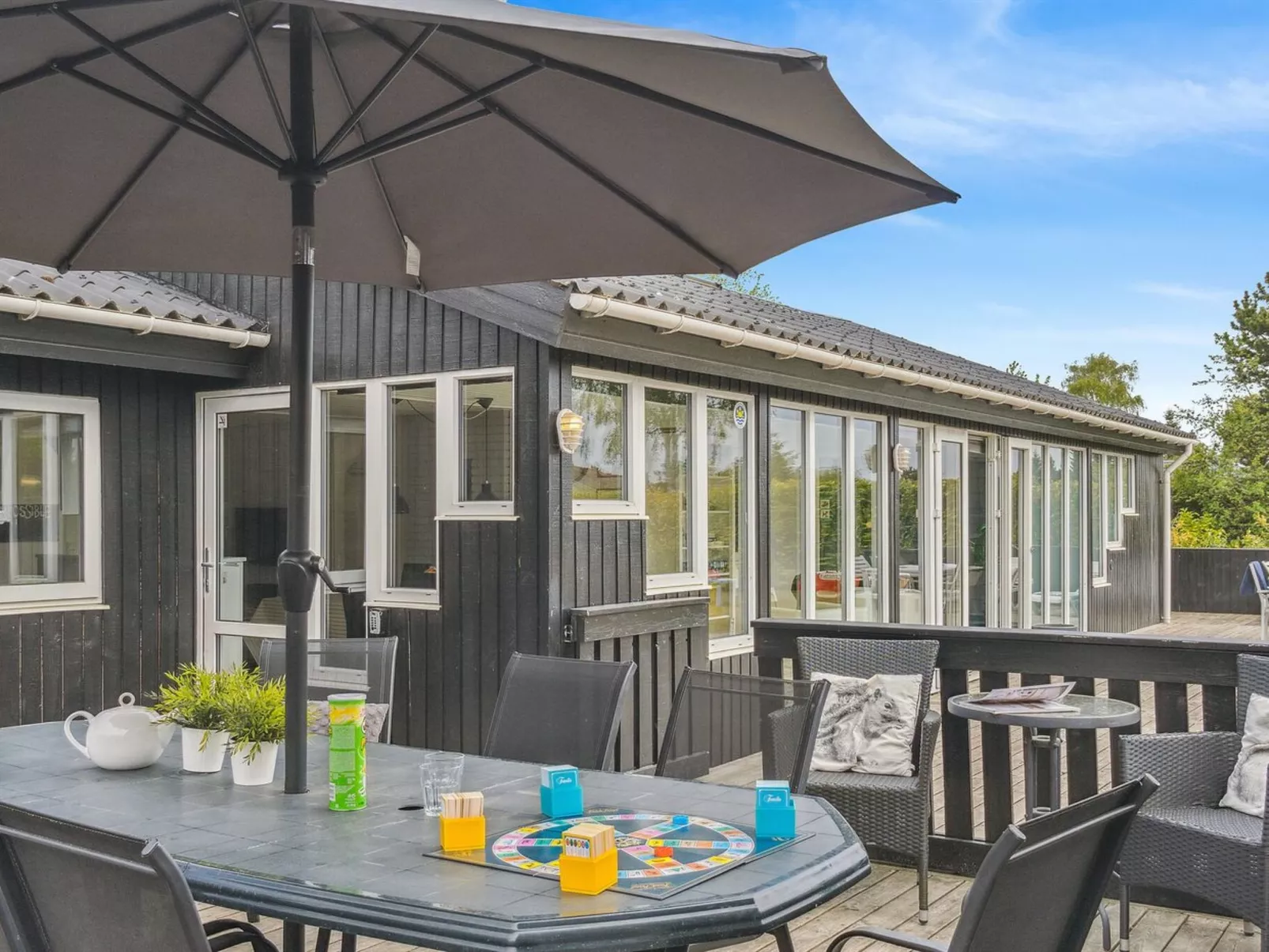"Hallveig" - 1.1km from the sea-Outside