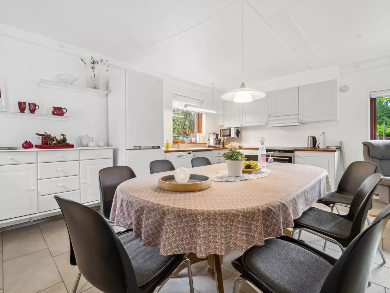 "Varpu" - 150m from the sea-Inside
