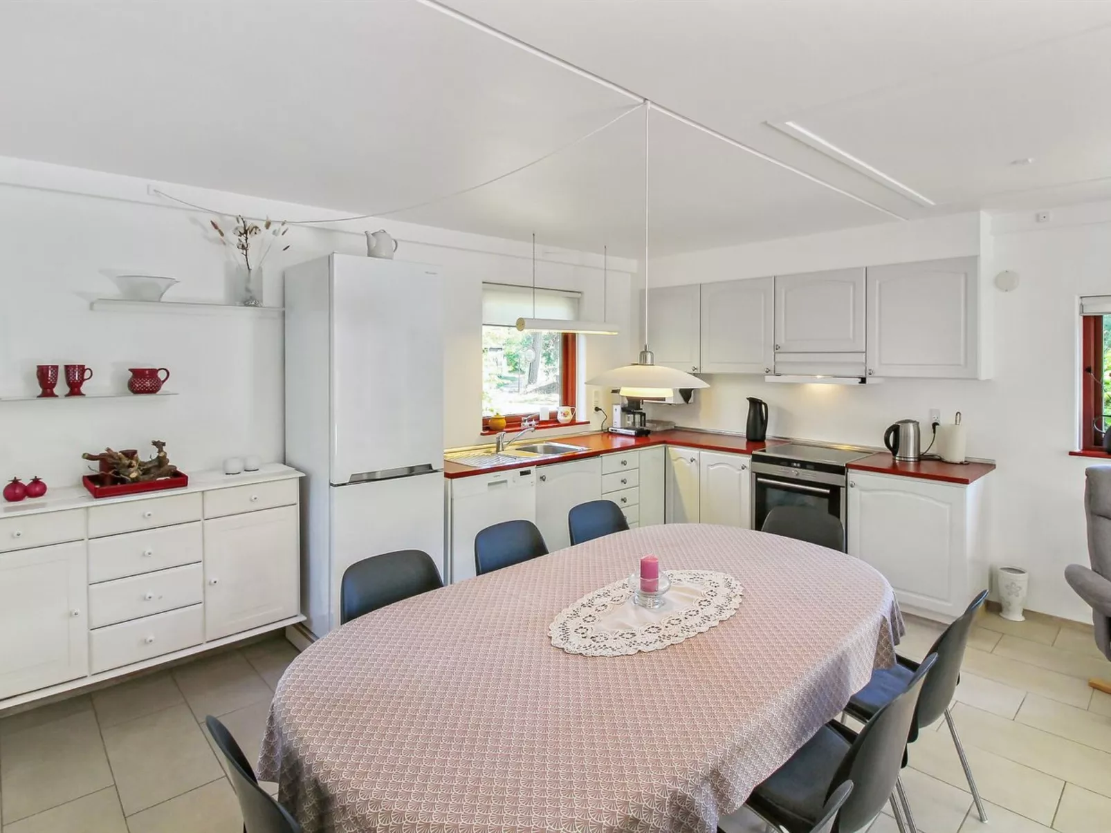 "Varpu" - 150m from the sea-Inside