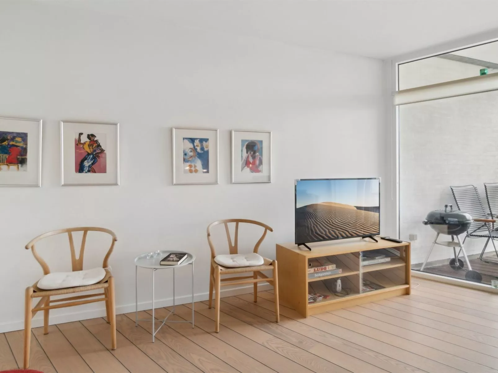 "Geert" - 25m from the sea-Inside