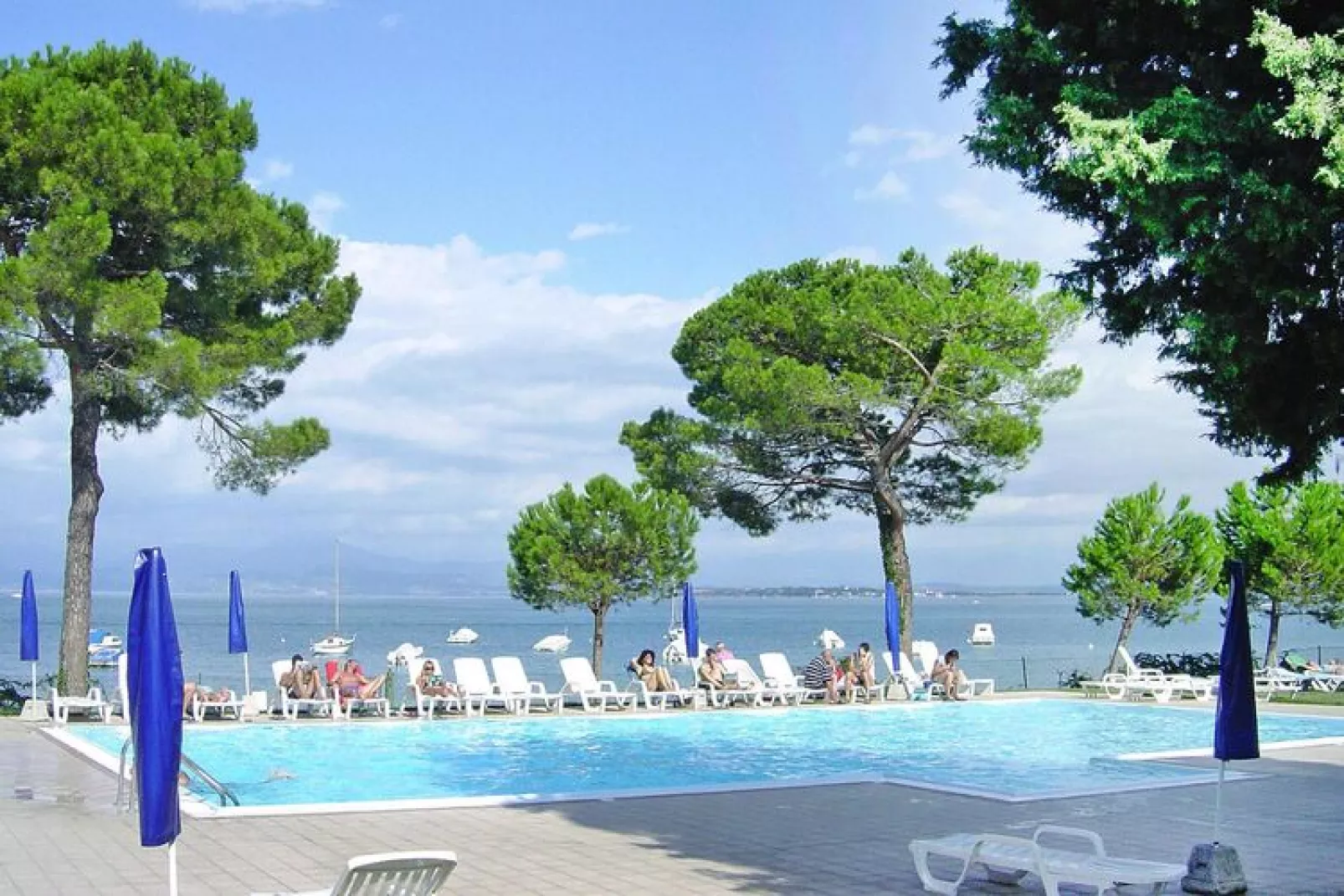 Front Lake Resort Le Corti del Lago Padenghe-APX-C2 / A2 2 paxe-Pool