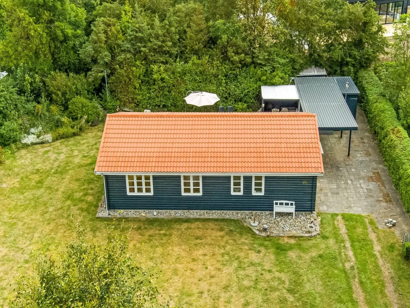 "Rikhard" - 75m from the sea-Outside