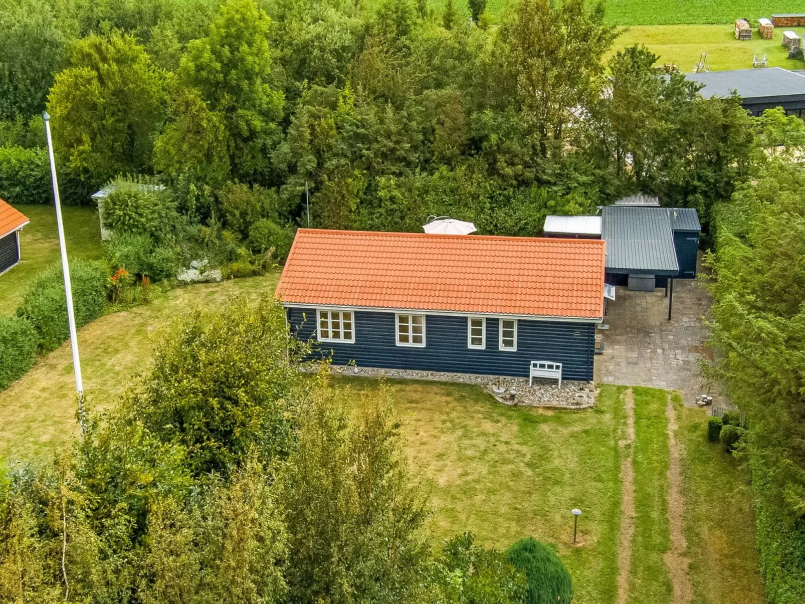 "Rikhard" - 75m from the sea-Outside