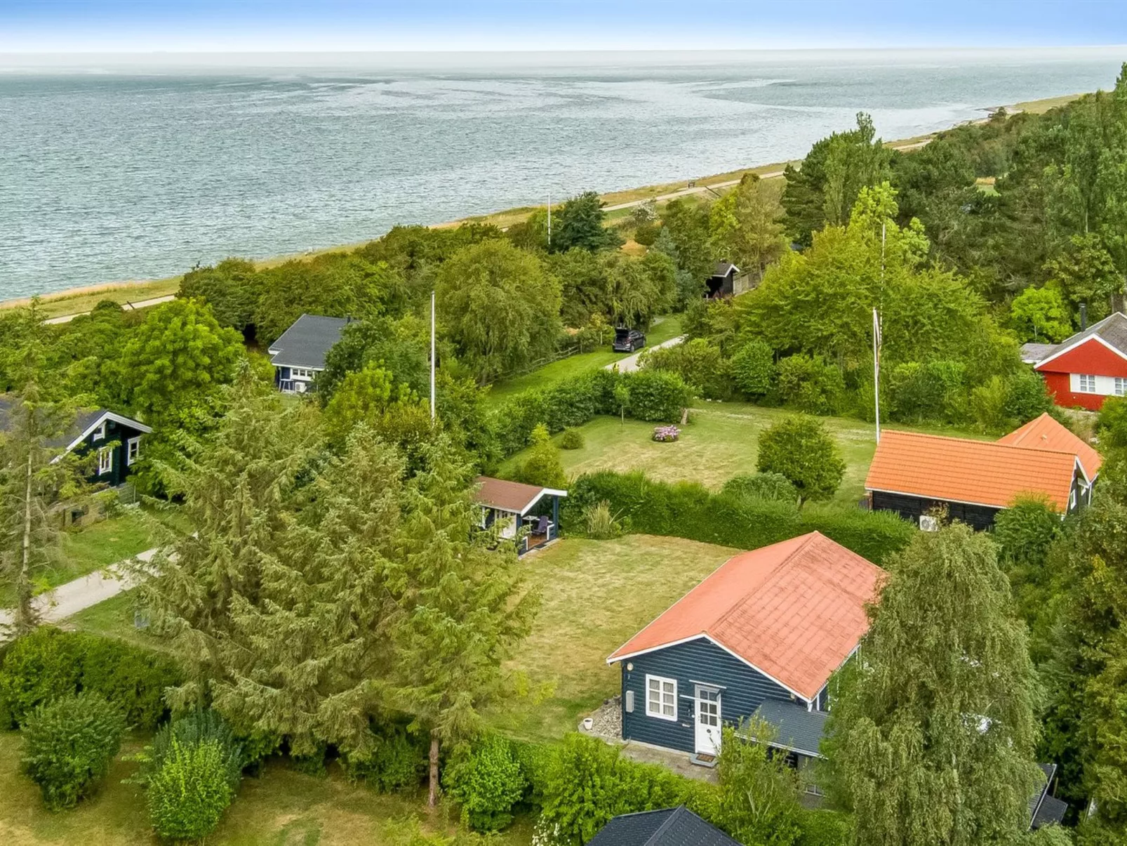 "Rikhard" - 75m from the sea-Outside