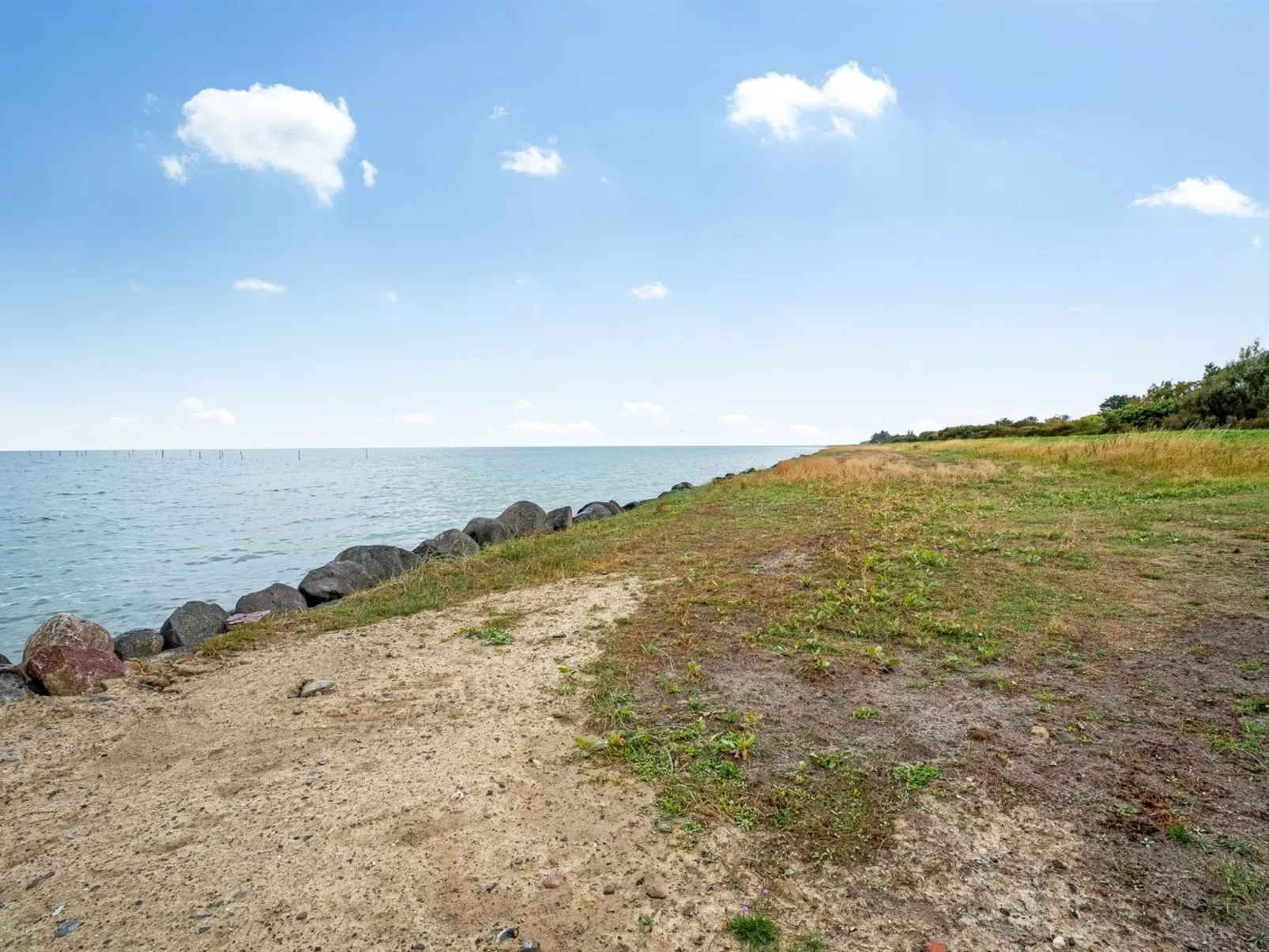 "Rikhard" - 75m from the sea-Outside