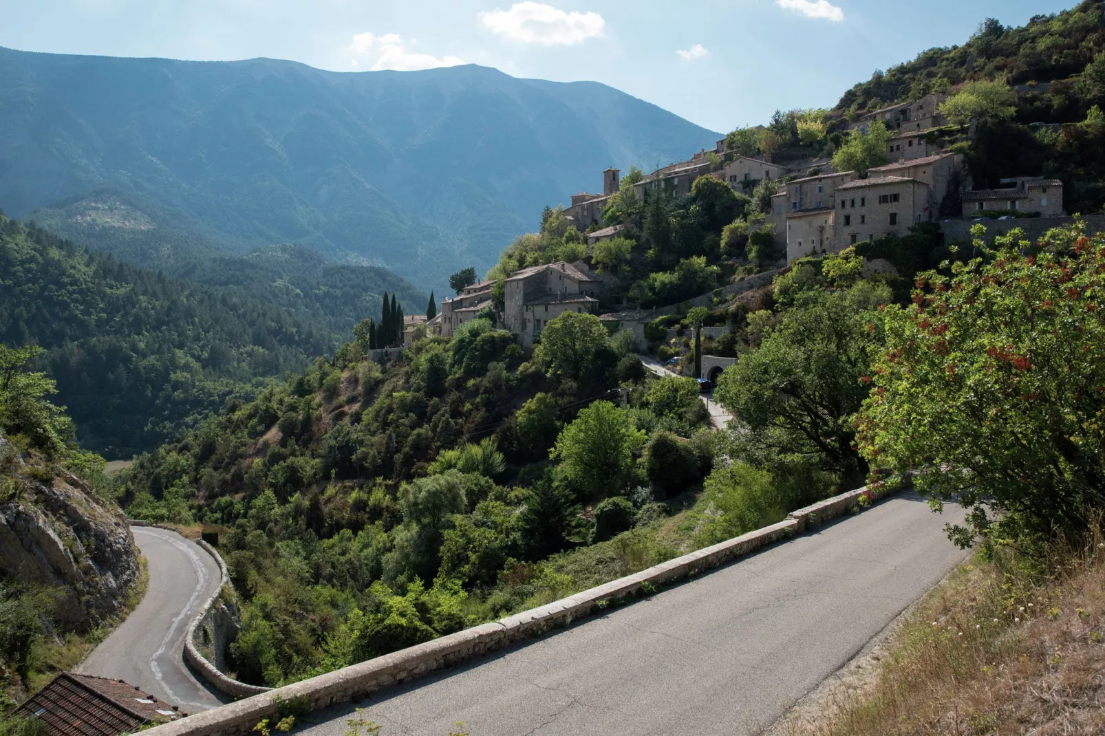 Au château près du Ventoux V-Areas summer 20km