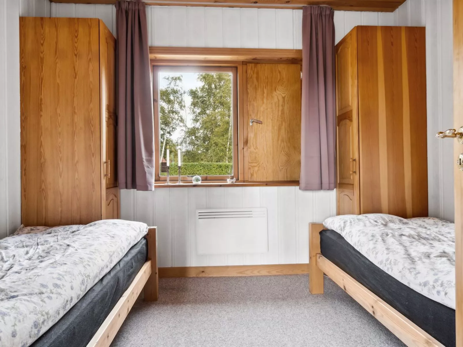 "Hakon" - 550m from the sea-Inside