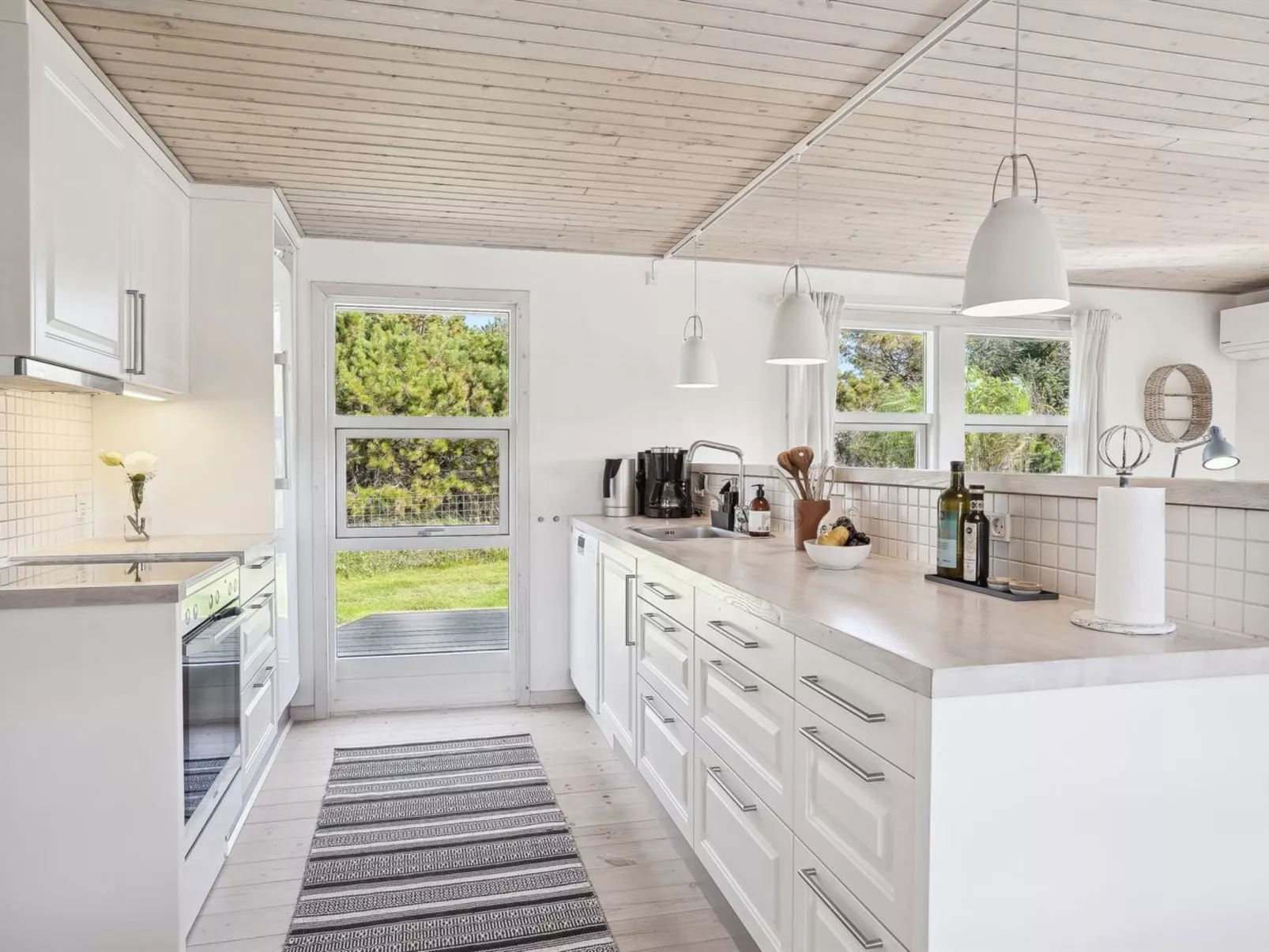 "Ofelia" - 2.5km from the sea-Inside