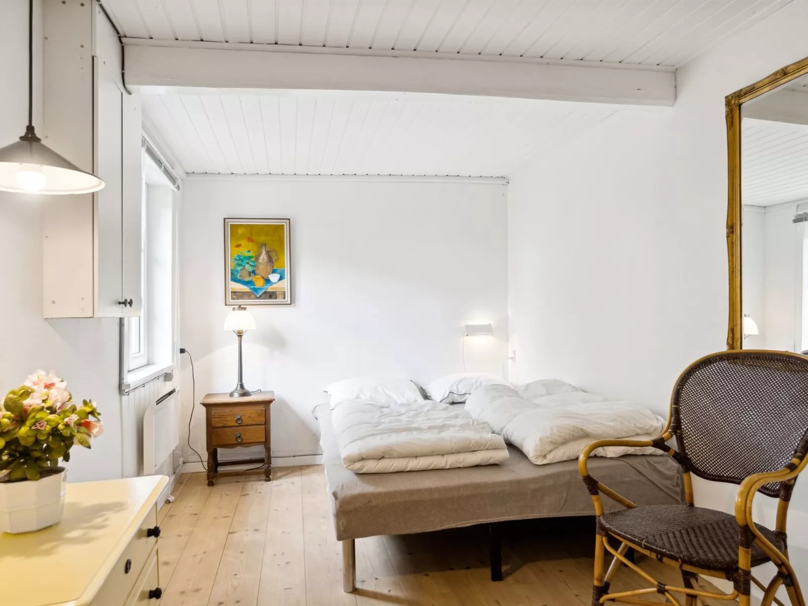 "Hansen" - 5.2km from the sea-Inside