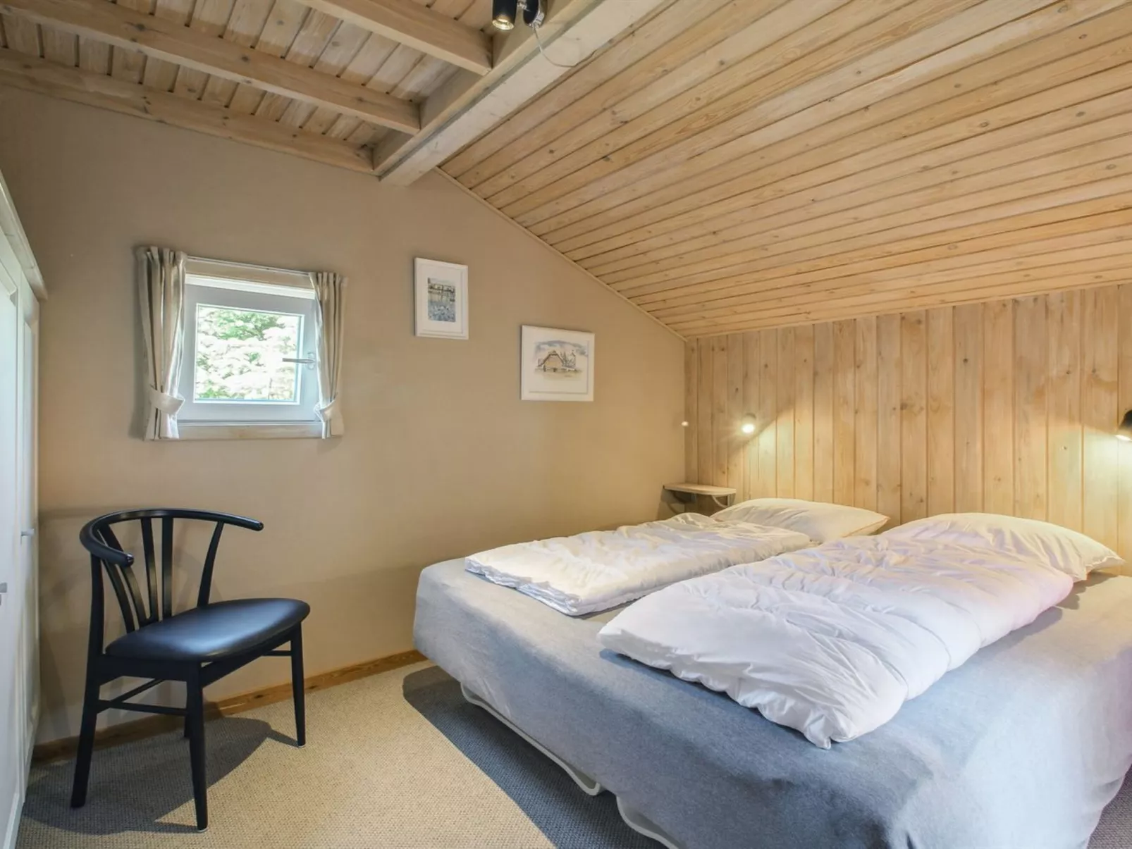 "Valda" - 1.5km from the sea-Inside