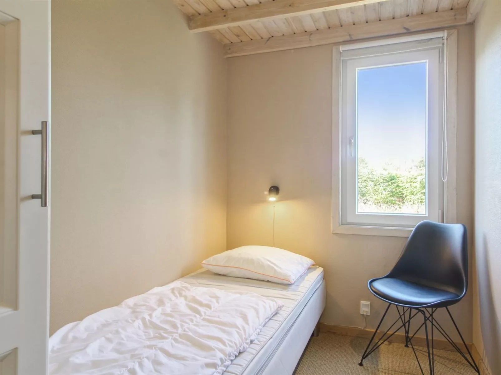 "Valda" - 1.5km from the sea-Inside
