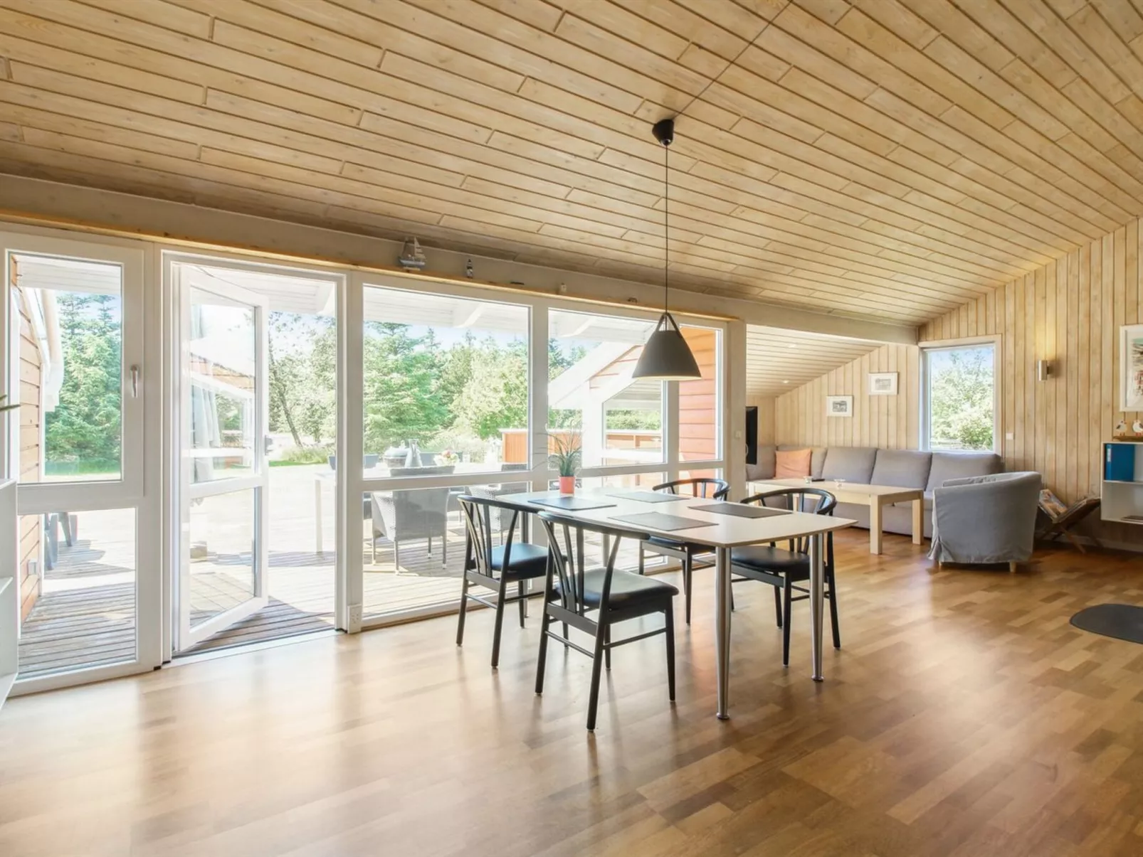 "Valda" - 1.5km from the sea-Inside