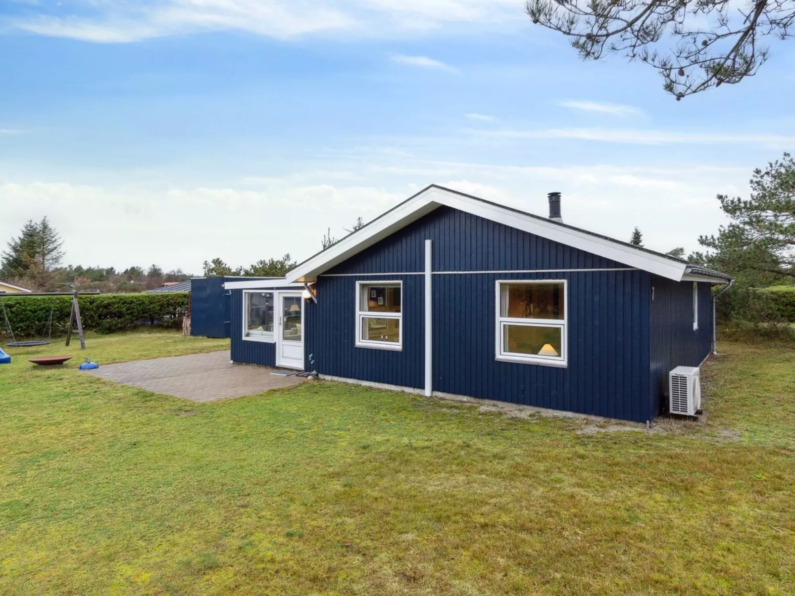 "Ubavka" - 200m from the sea-Draußen