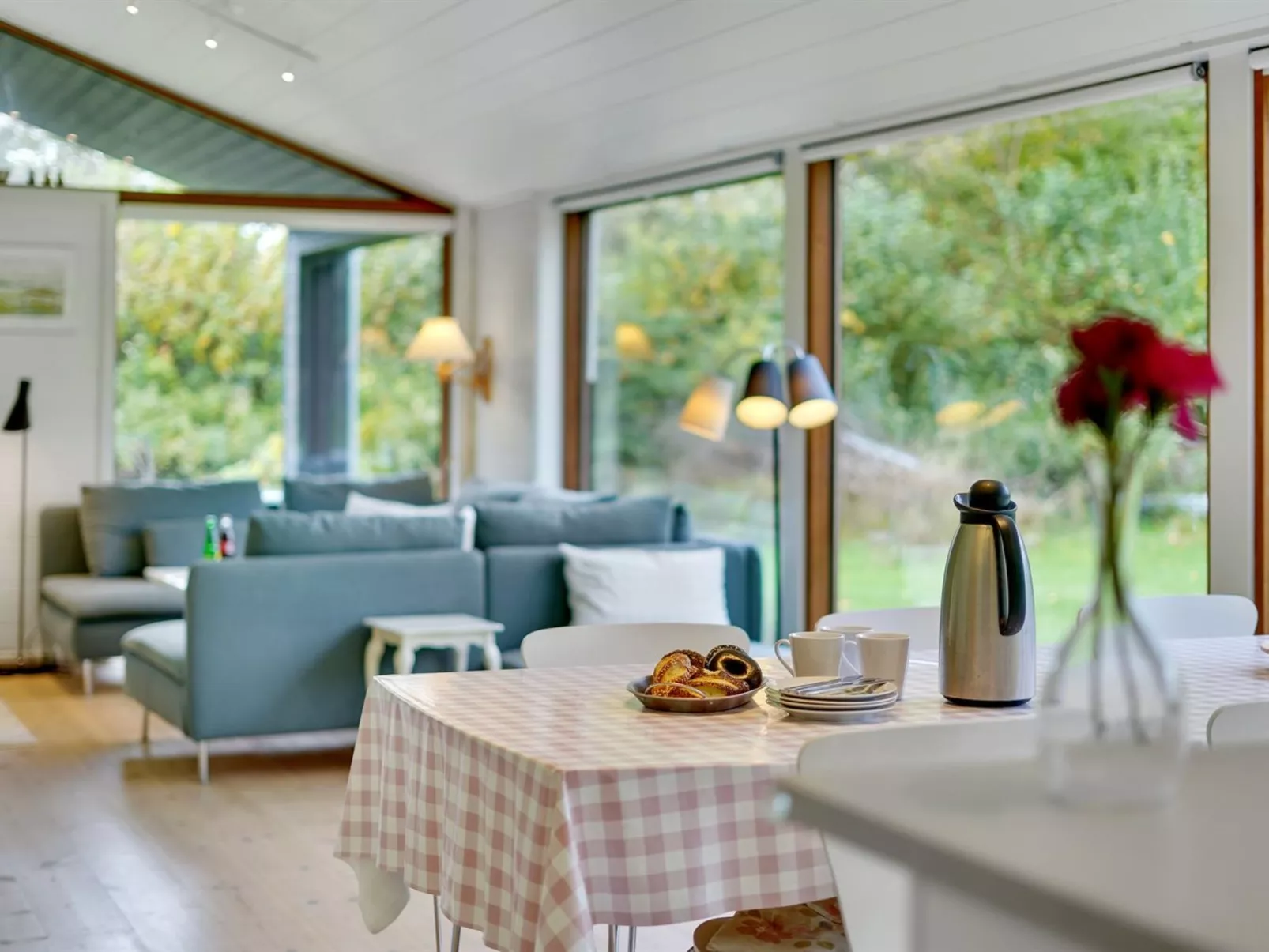 "Aino" - 1km from the sea-Inside