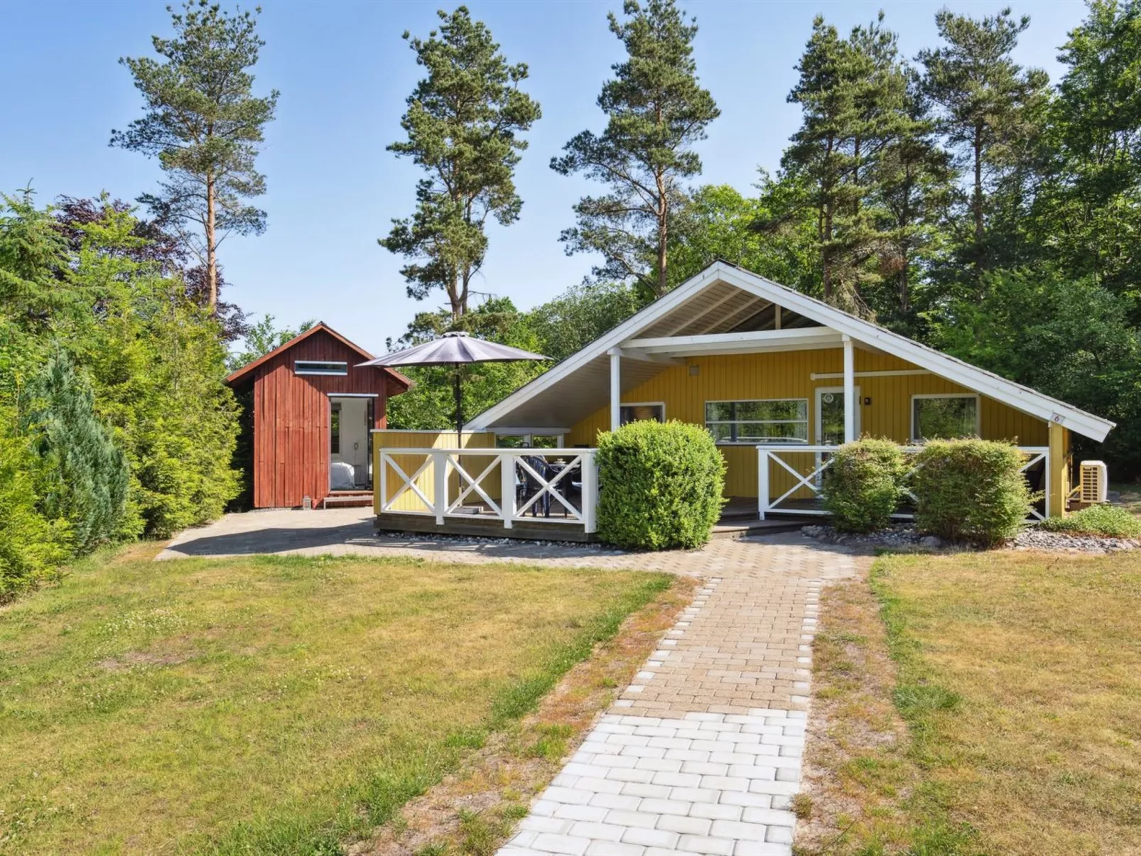 "Hannelise" - 30km from the sea-Outside
