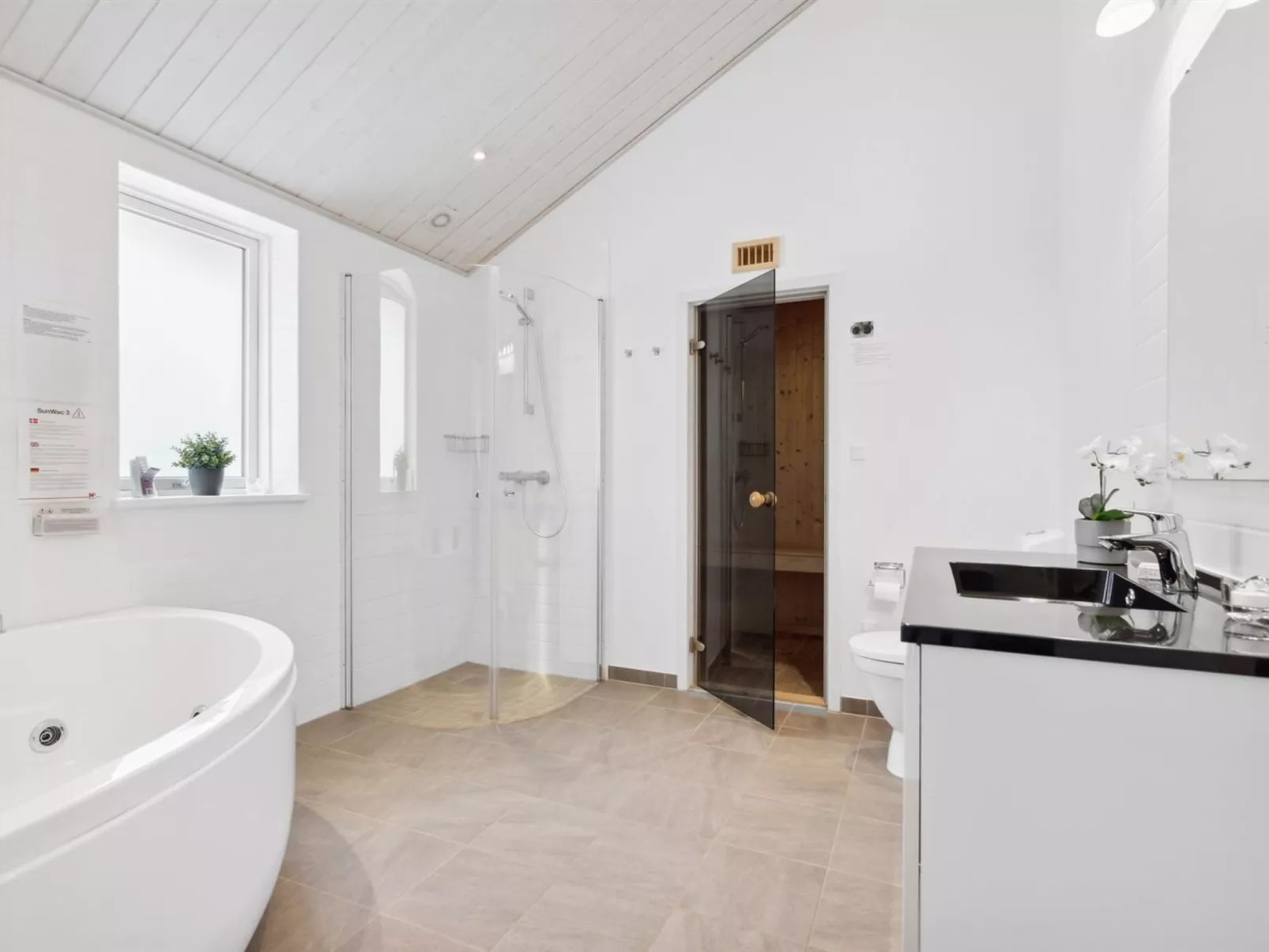 "Murtuz" - 500m from the sea-Inside