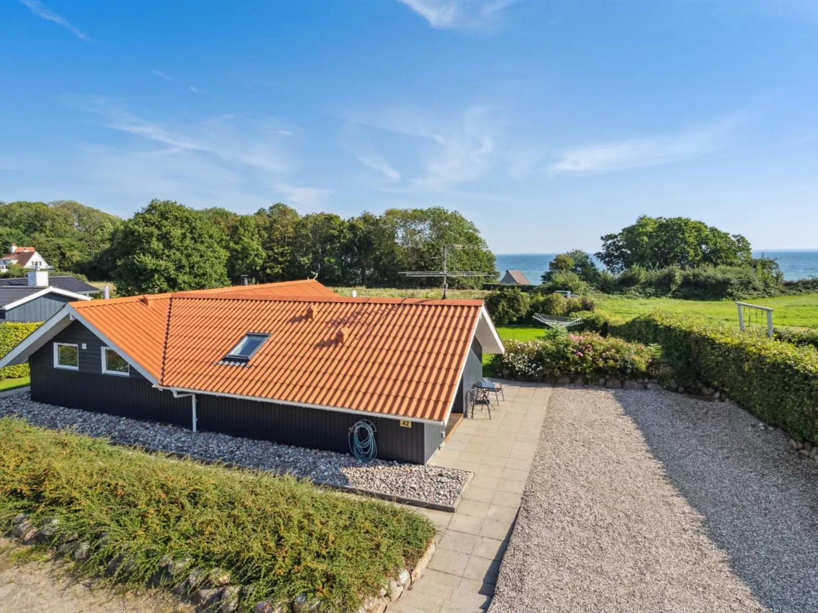 "Algut" - 75m from the sea-Outside