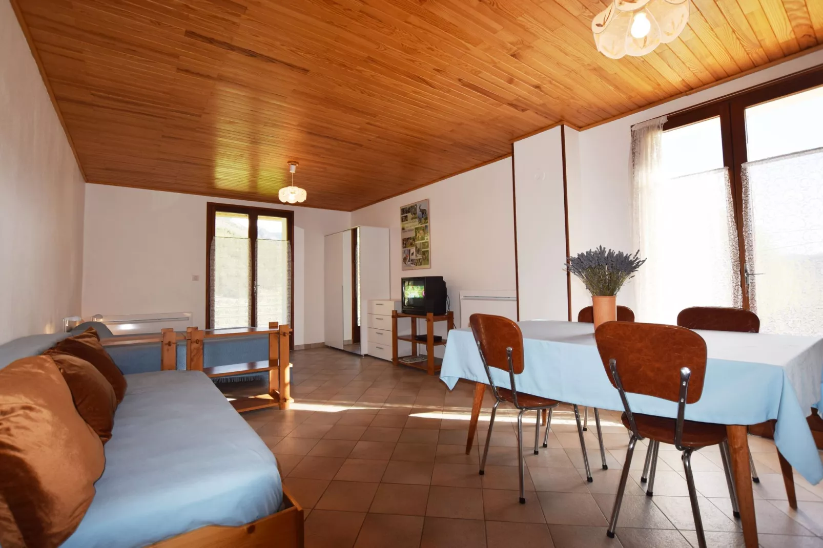 Maison de vacances - LUS-LA CROIX-HAUTE-Dining room