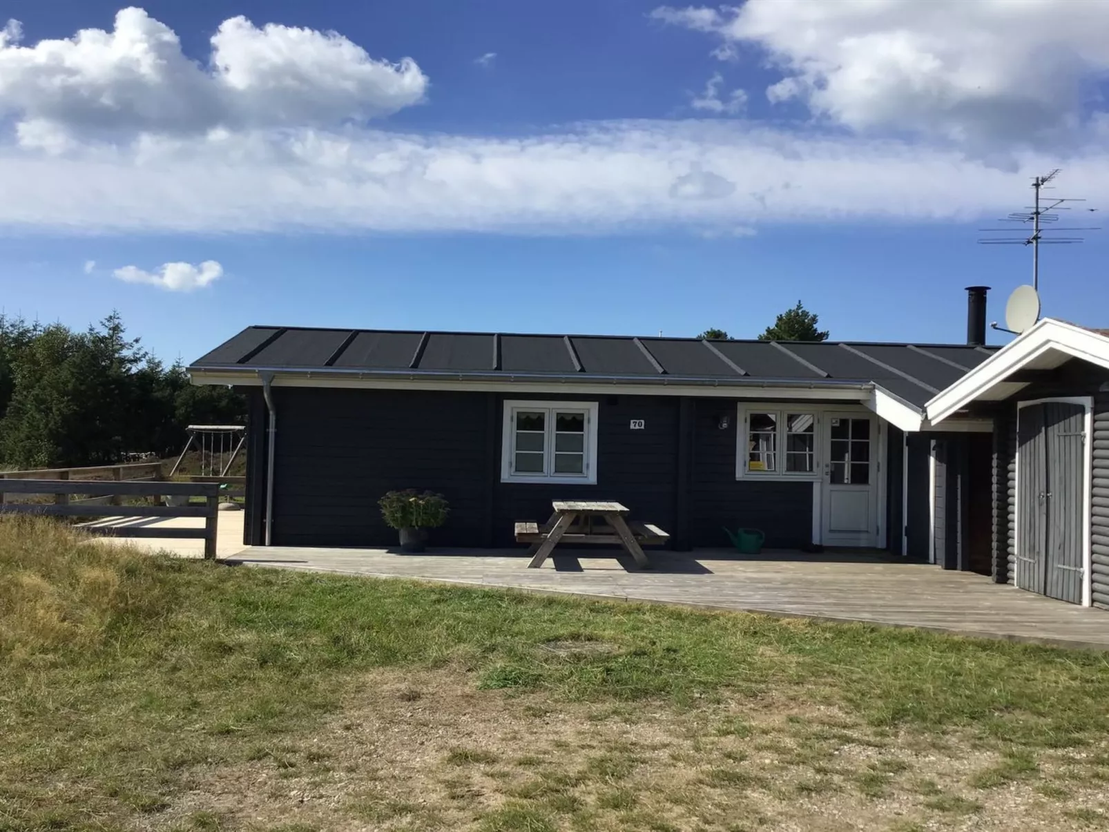 "Venild" - 1.9km from the sea-Drinnen