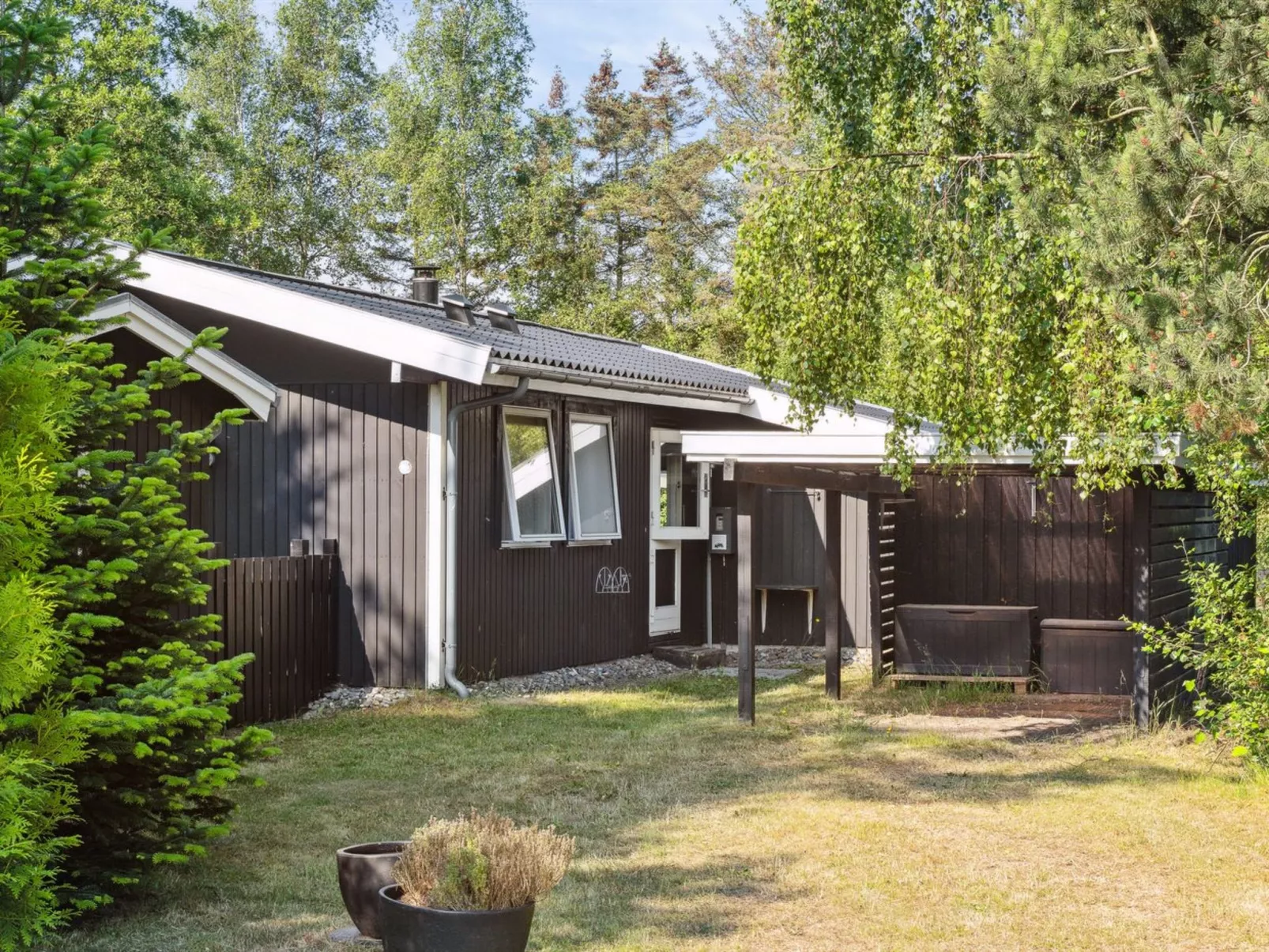 "Thordgrim" - 600m from the sea-Draußen
