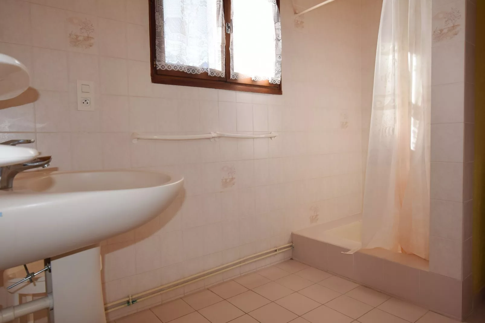 Maison de vacances - LUS-LA CROIX-HAUTE-Bathroom