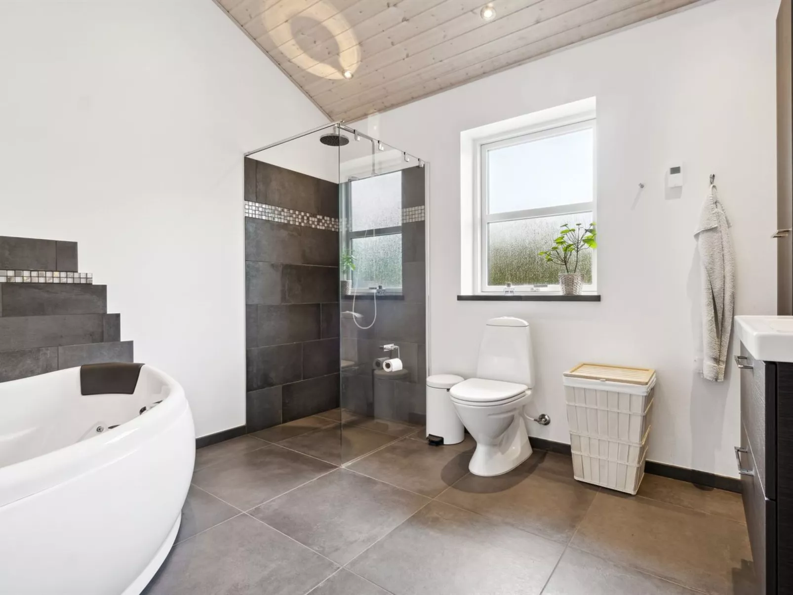 "Idda" - 350m from the sea-Inside