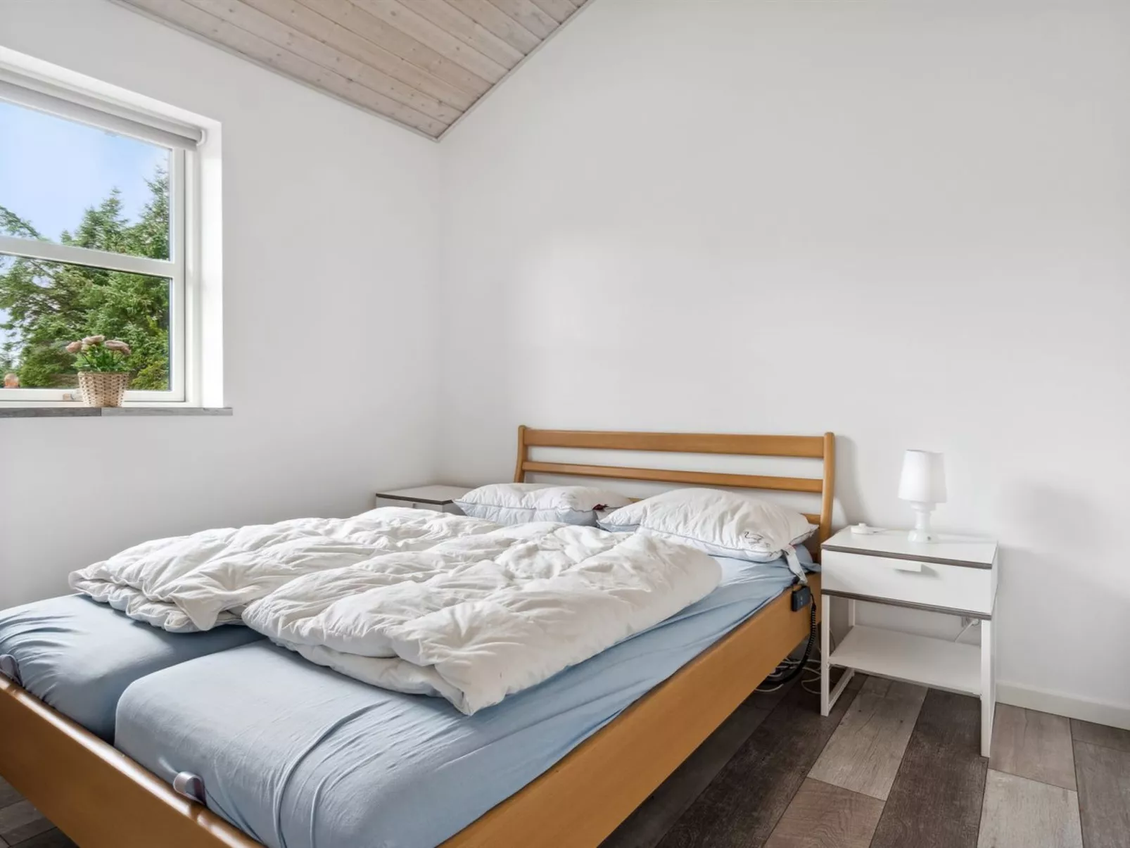 "Idda" - 350m from the sea-Inside
