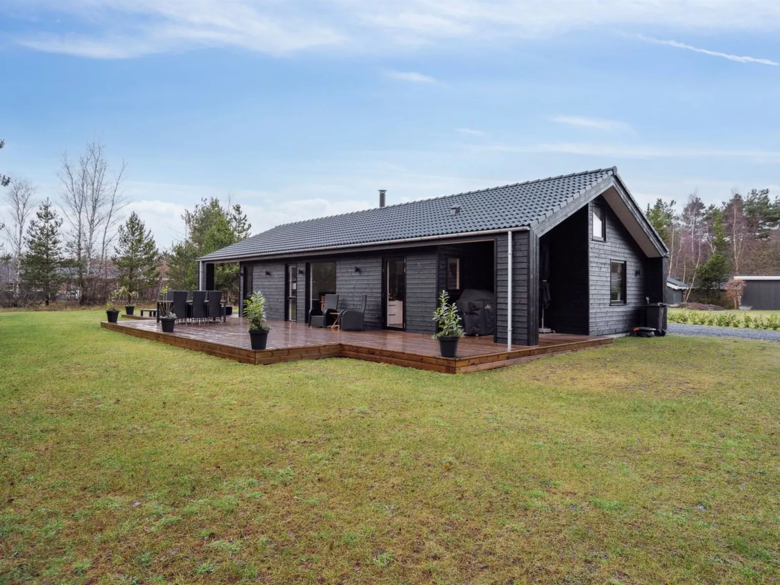 "Skakke" - 900m from the sea