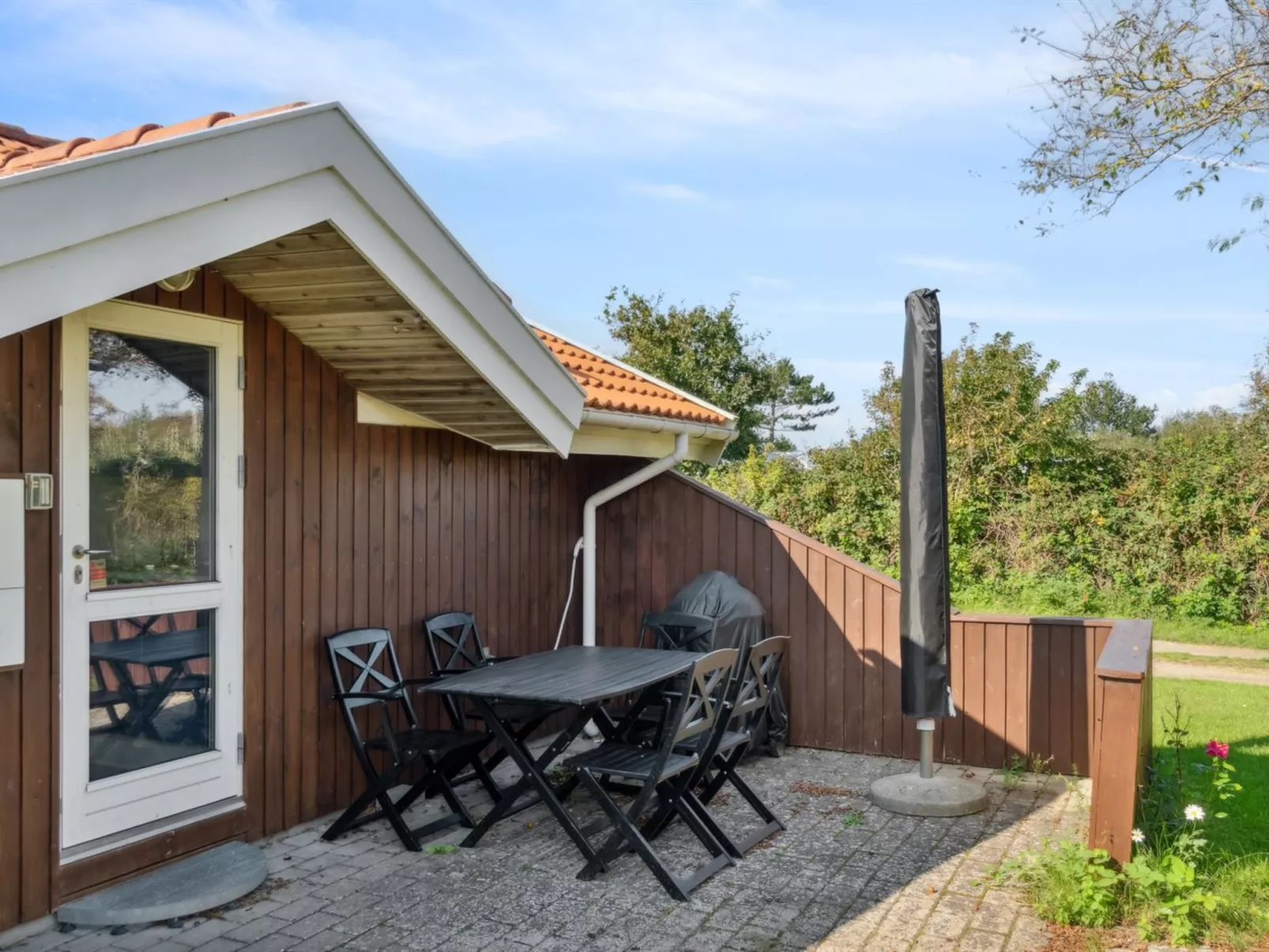 "Thrym" - 200m from the sea-Outside