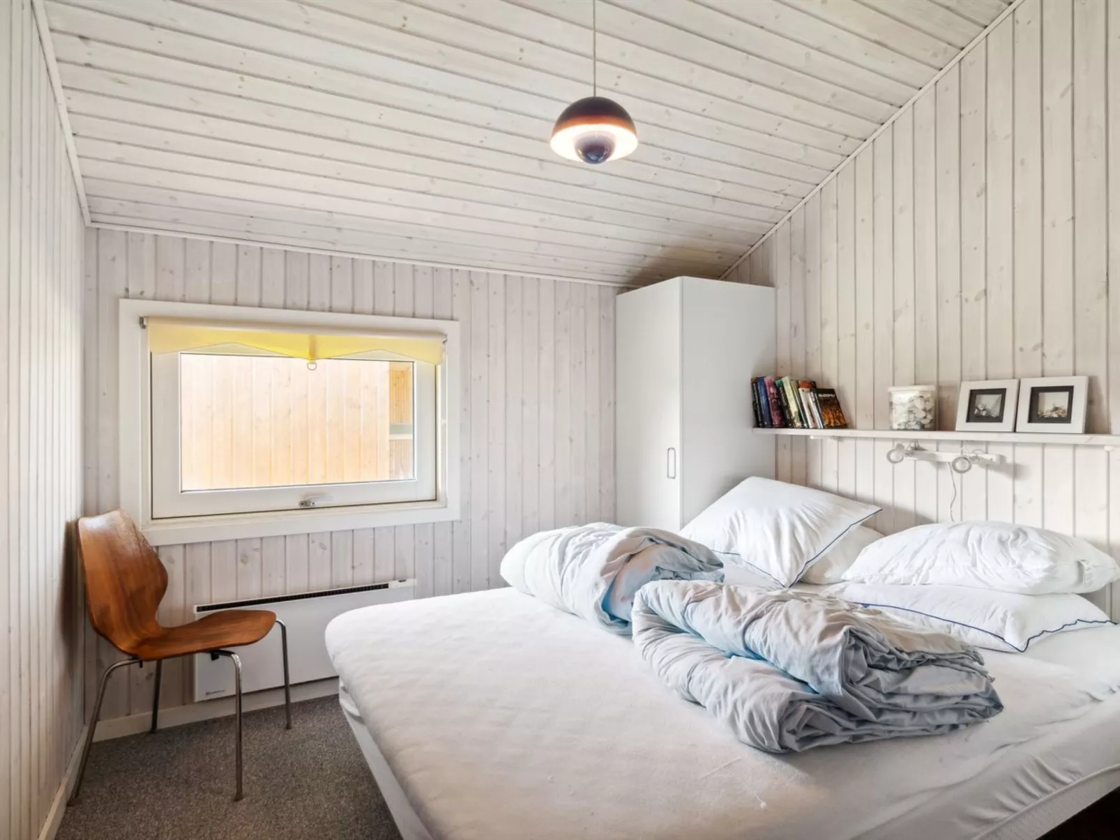 "Thrym" - 200m from the sea-Inside